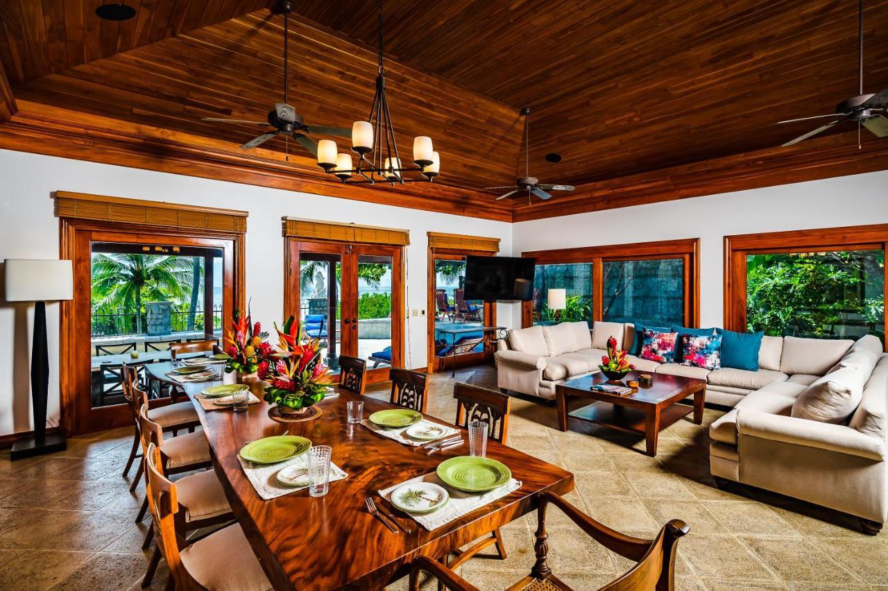 Casa Arrecife - 5bdr Beachfront - Ethereal Sunsets Villa Tamarindo