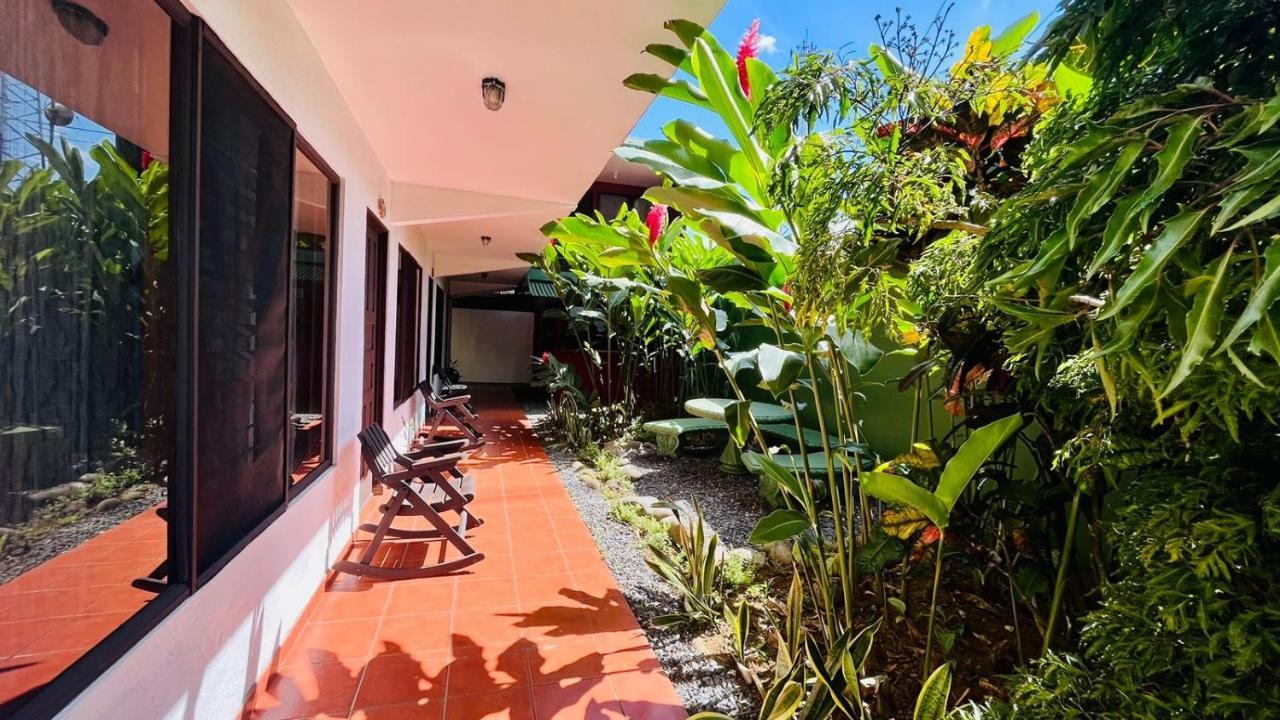 Downtown, Private With Bathroom