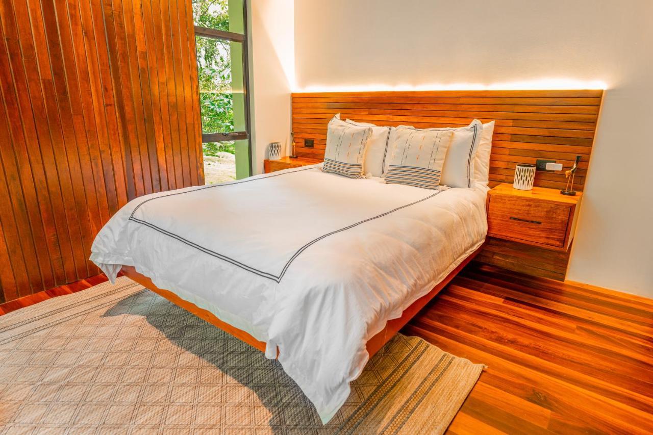 Morpho - Luxury Jungle House At Ecolirios Community Villa