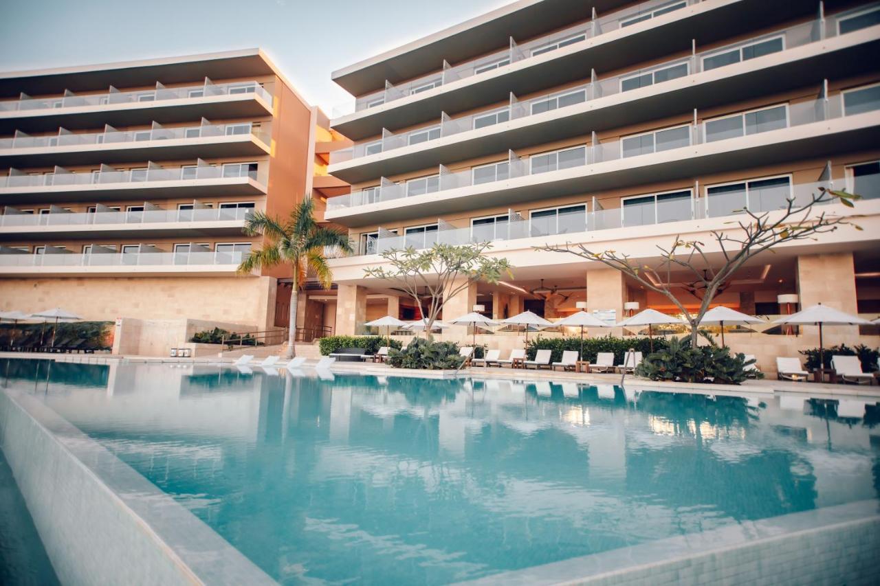 Wyndham Hotel