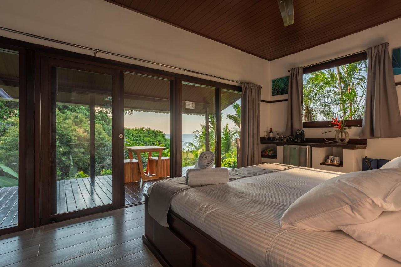 The Tranquilo Lodge, Adult Only, Meals Included Hotel