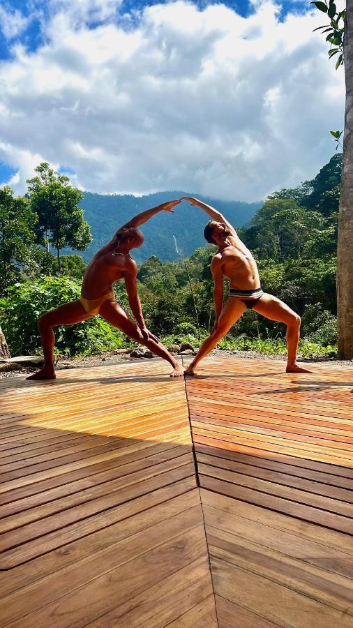 Jungle Gayborhood - Lgbtq Boutique And Retreat *