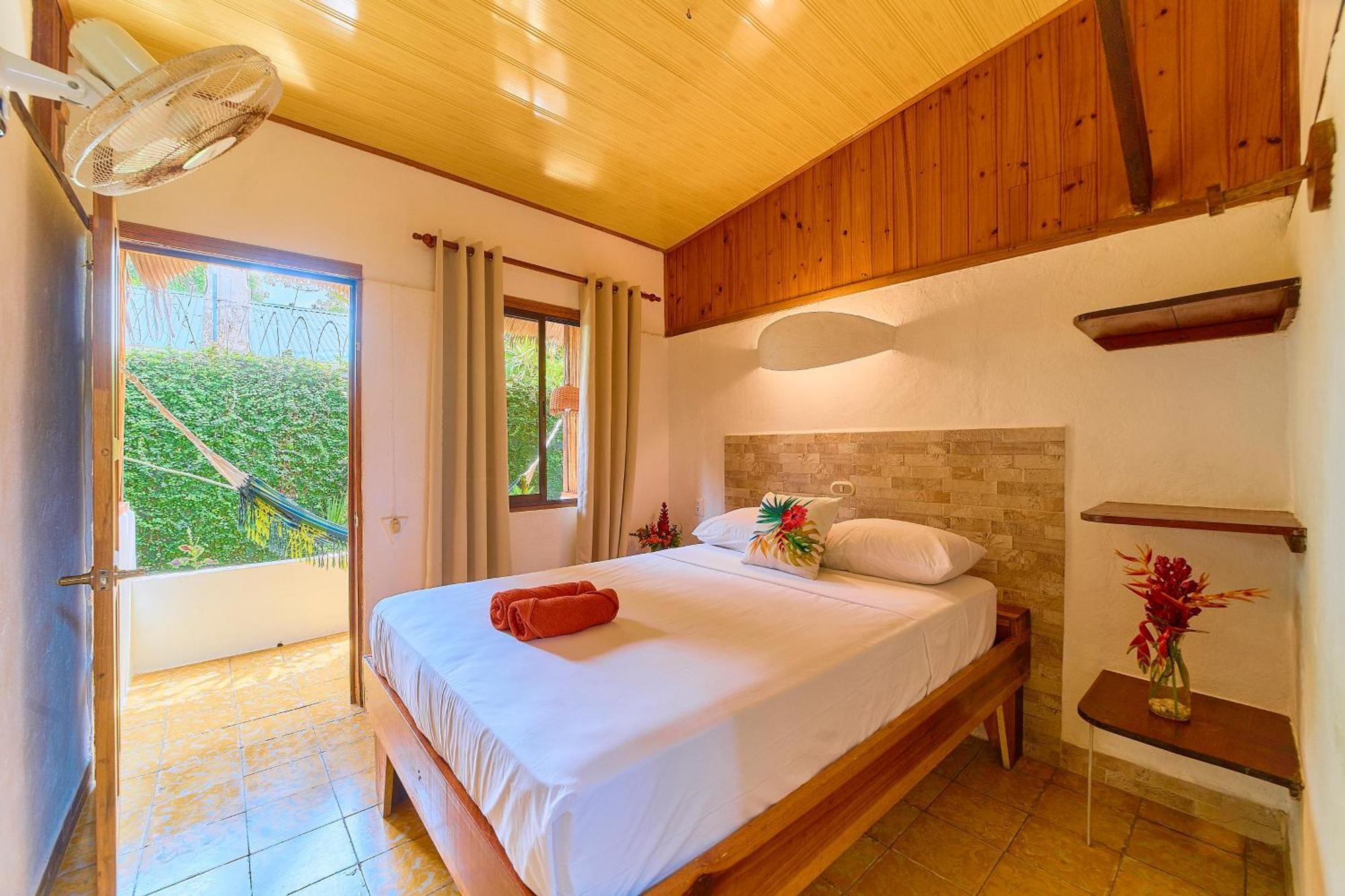 Cabinas Montesol Lodge Puerto Viejo de Talamanca