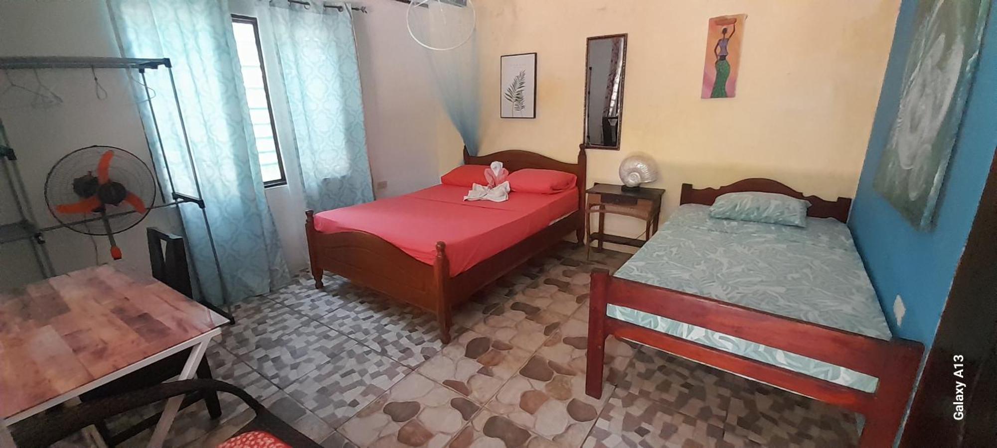 Hostel Cabinas Del Mar