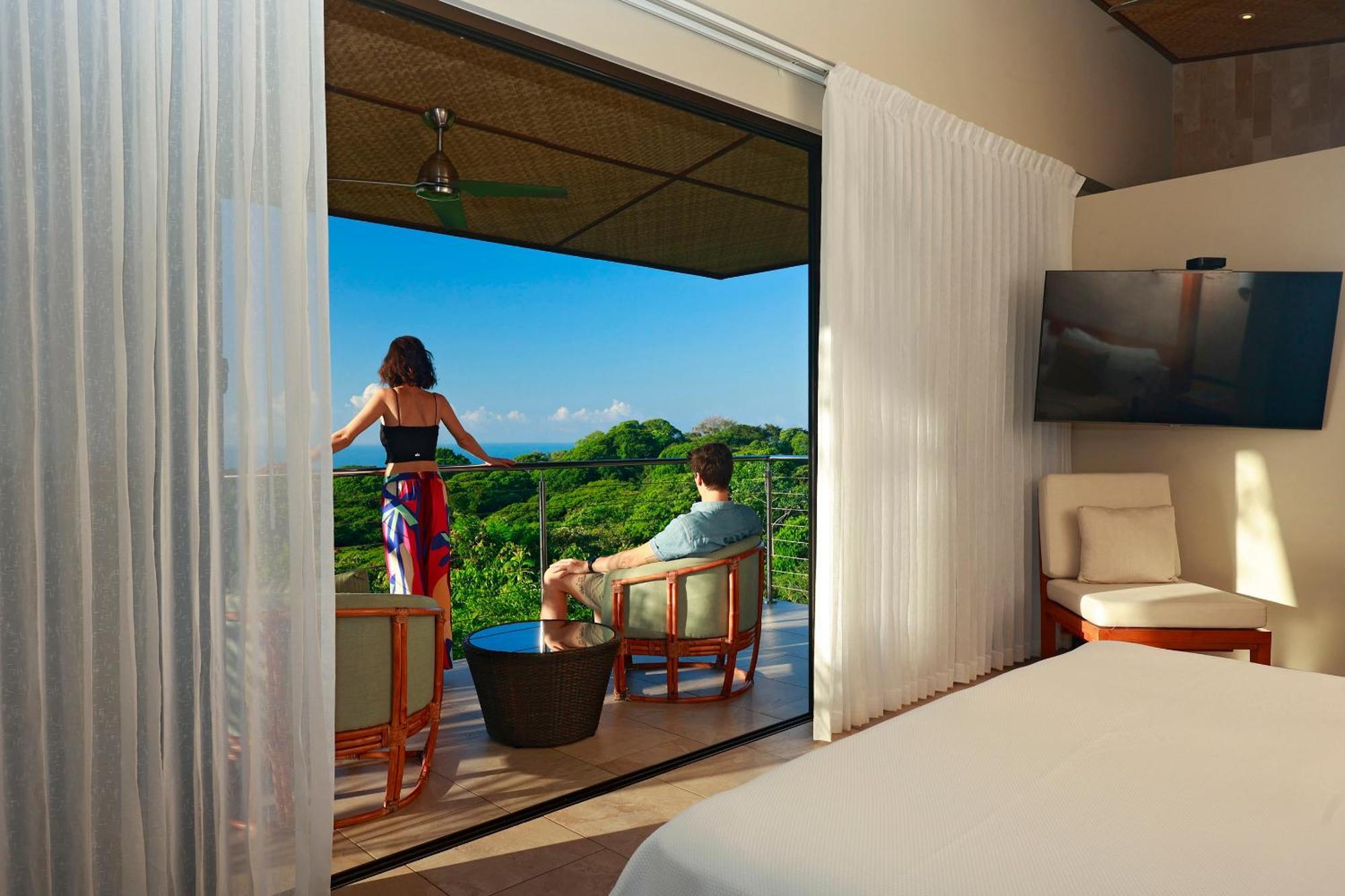 Three Sixty - Adults Only Hotel 4*