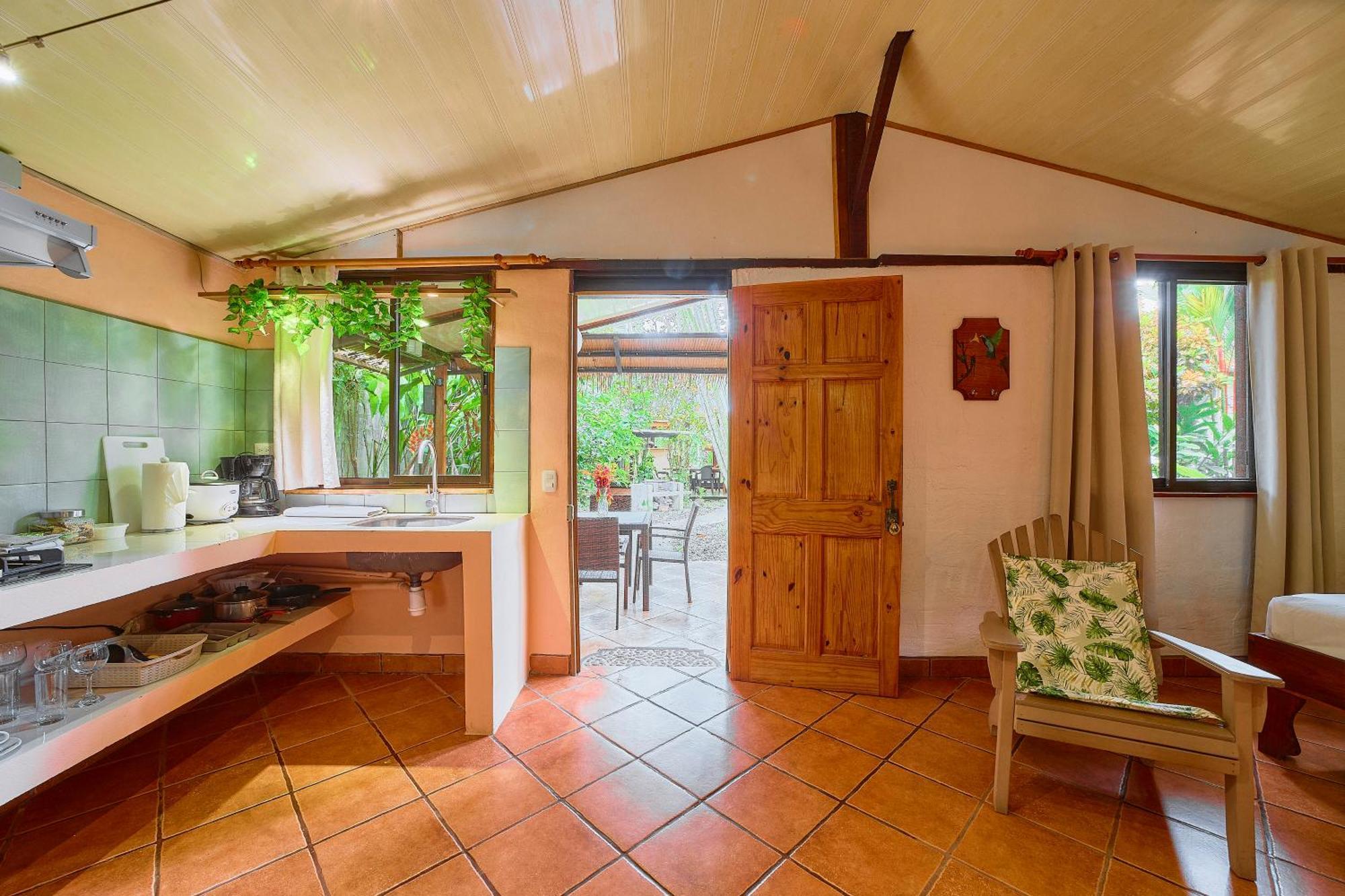 Lodge Cabinas Montesol Puerto Viejo de Talamanca