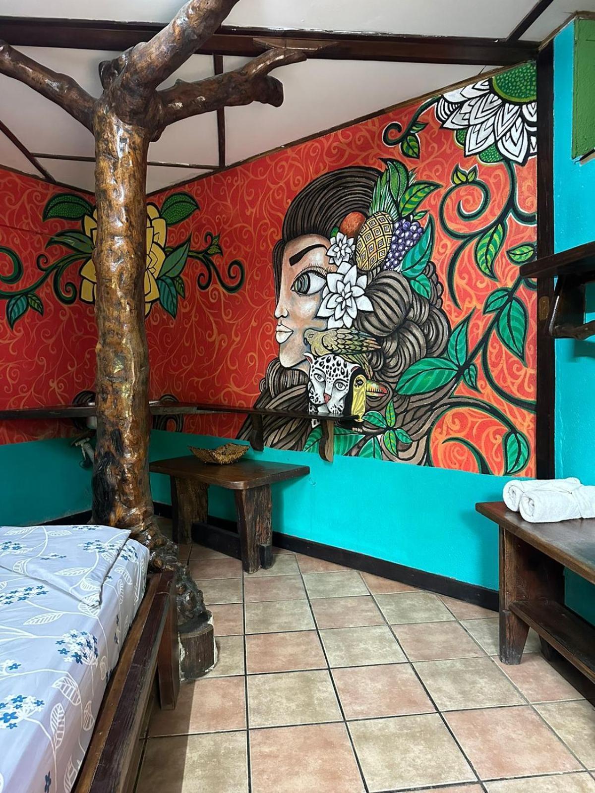 Kaya's Place Hotel