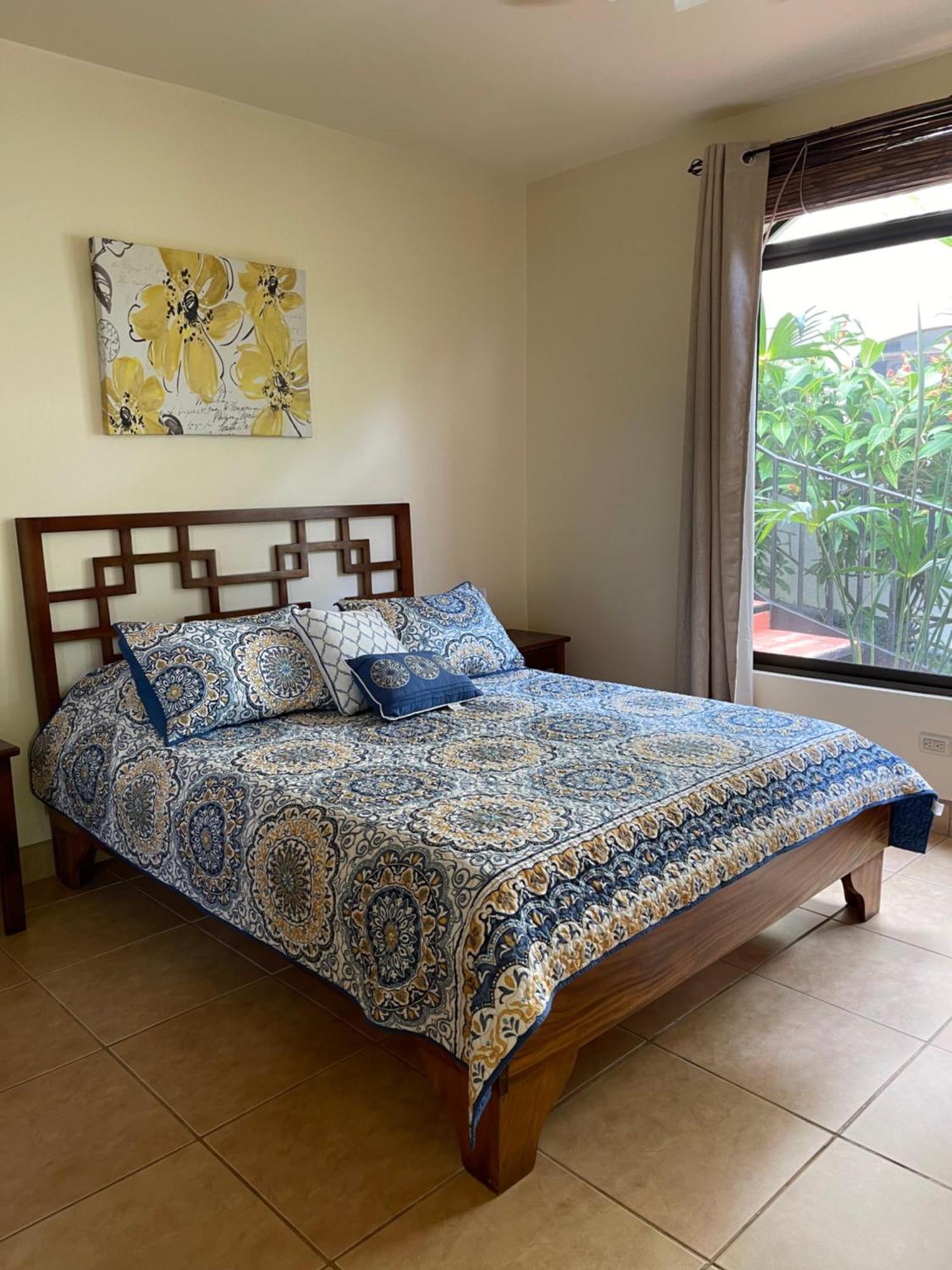 Mango Tree Lodge *