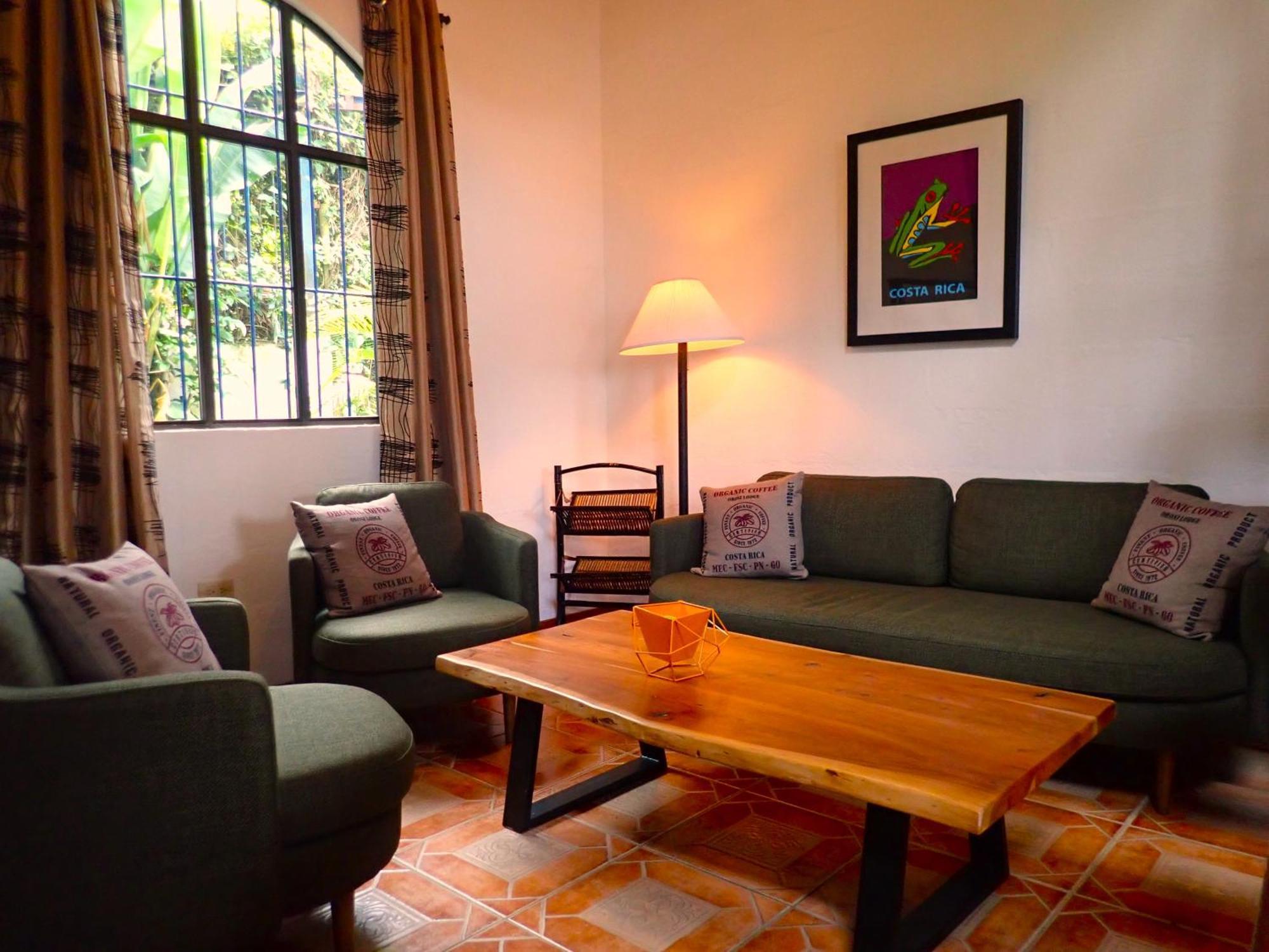 Orosi Lodge 3*