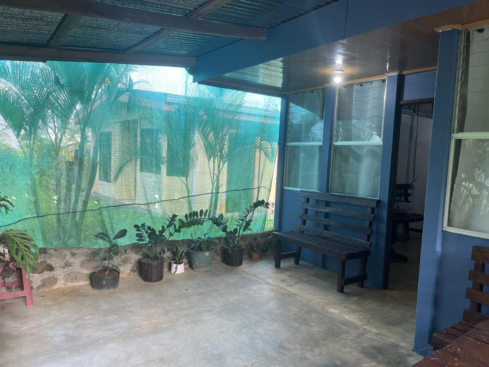 Maricel House Apartment *