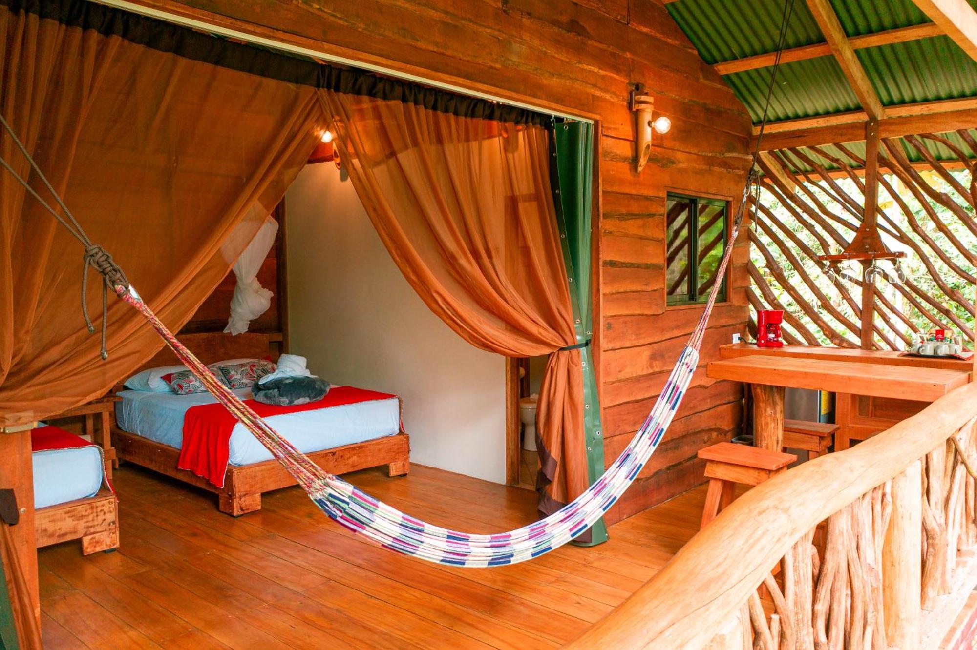 Lodge La Tigra Rainforest La Fortuna