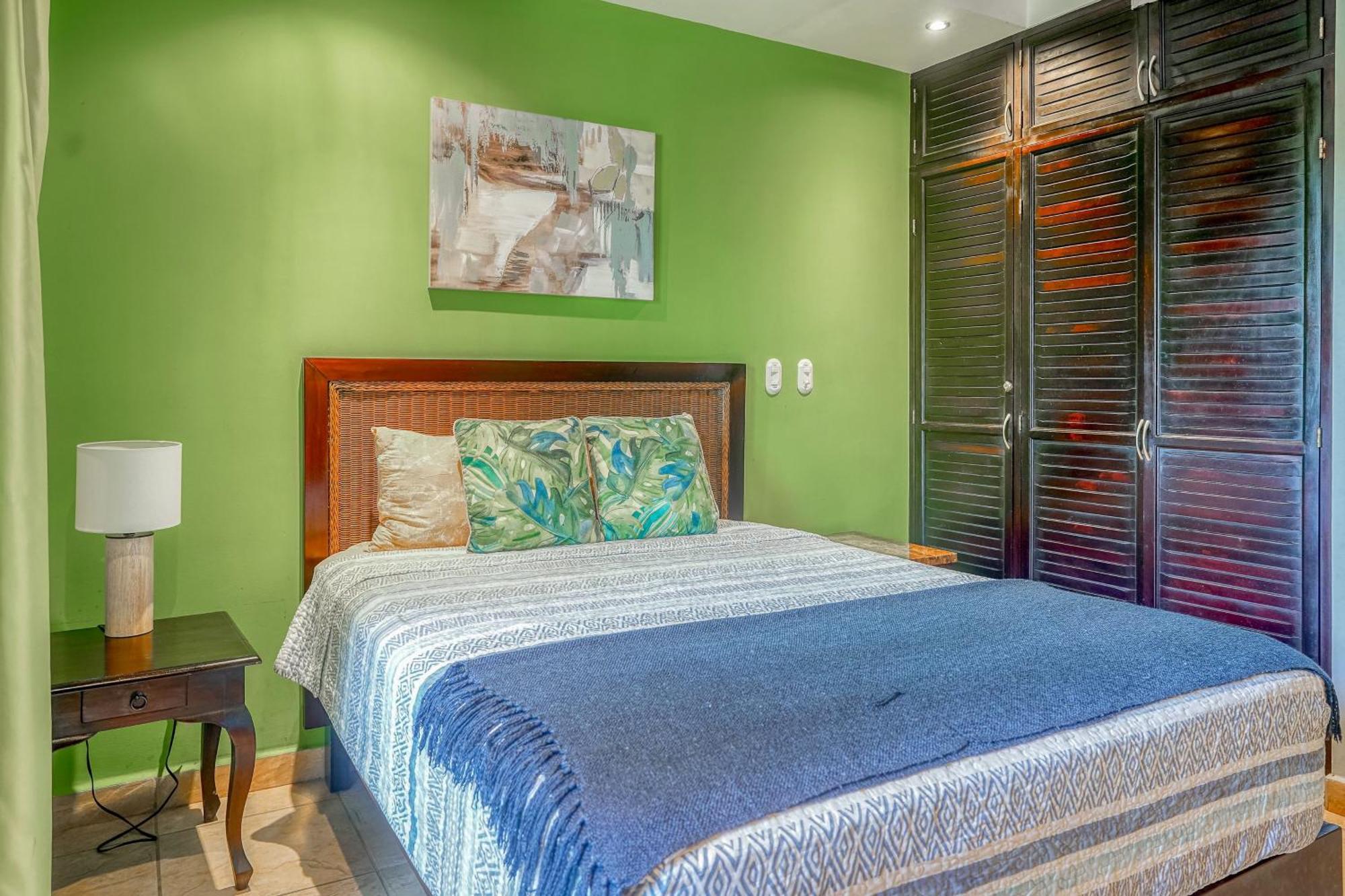 Bahia Encantada G1 *