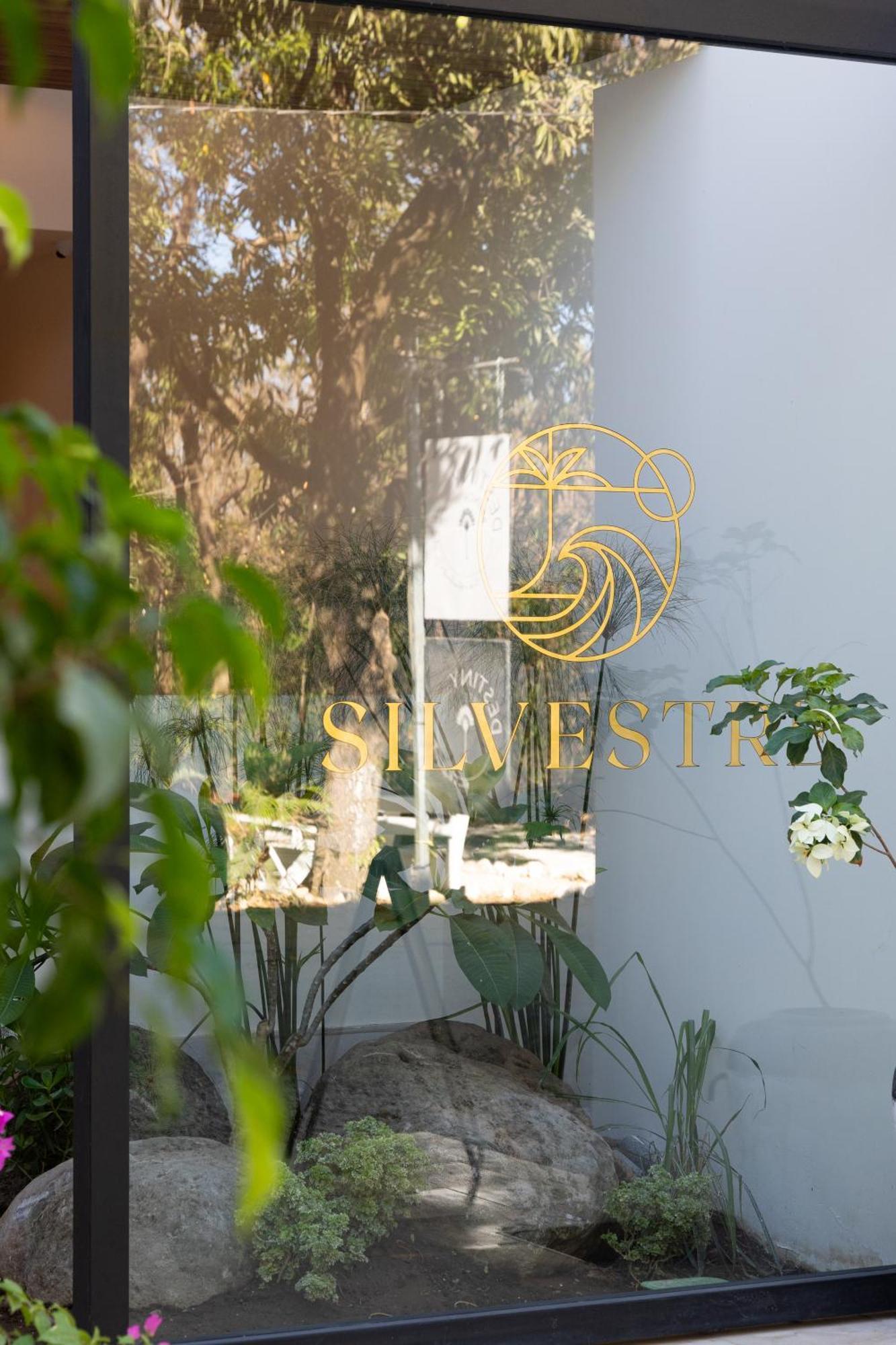 Hotel Silvestre & Residences