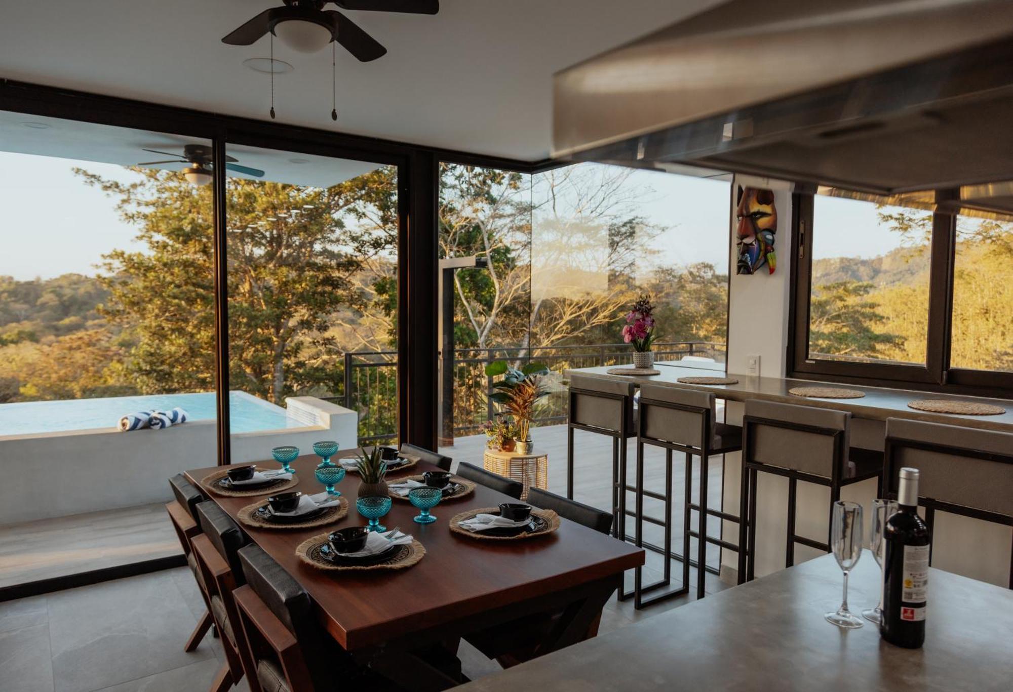 Vida Palace Villa Jaco