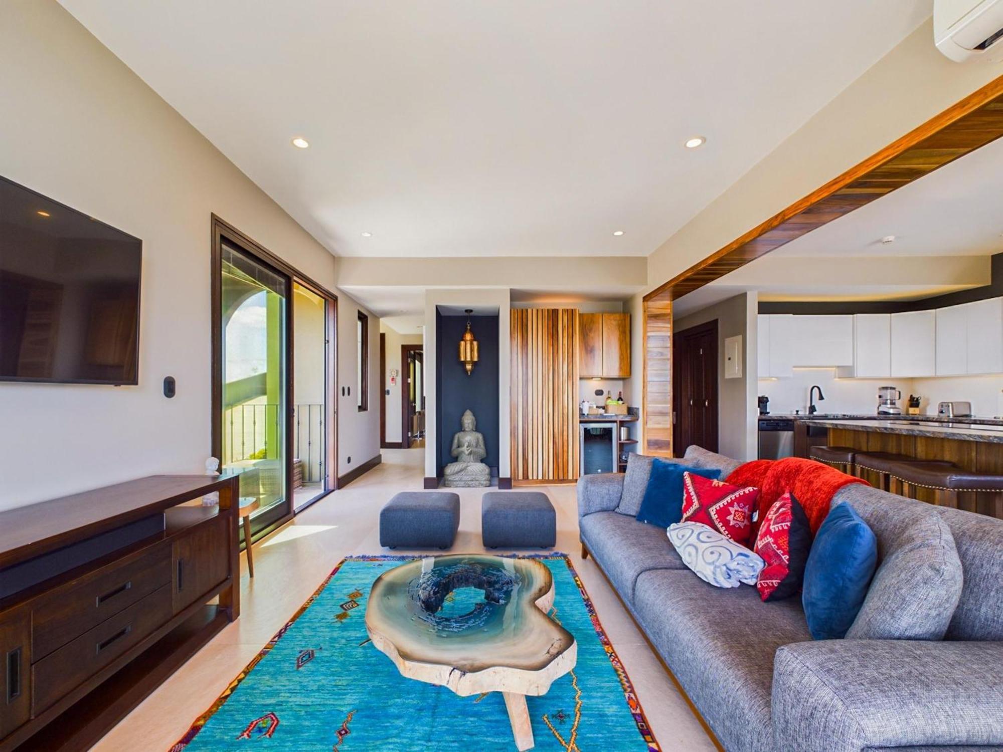 360 Splendor 102 - Breathtaking Ocean View *