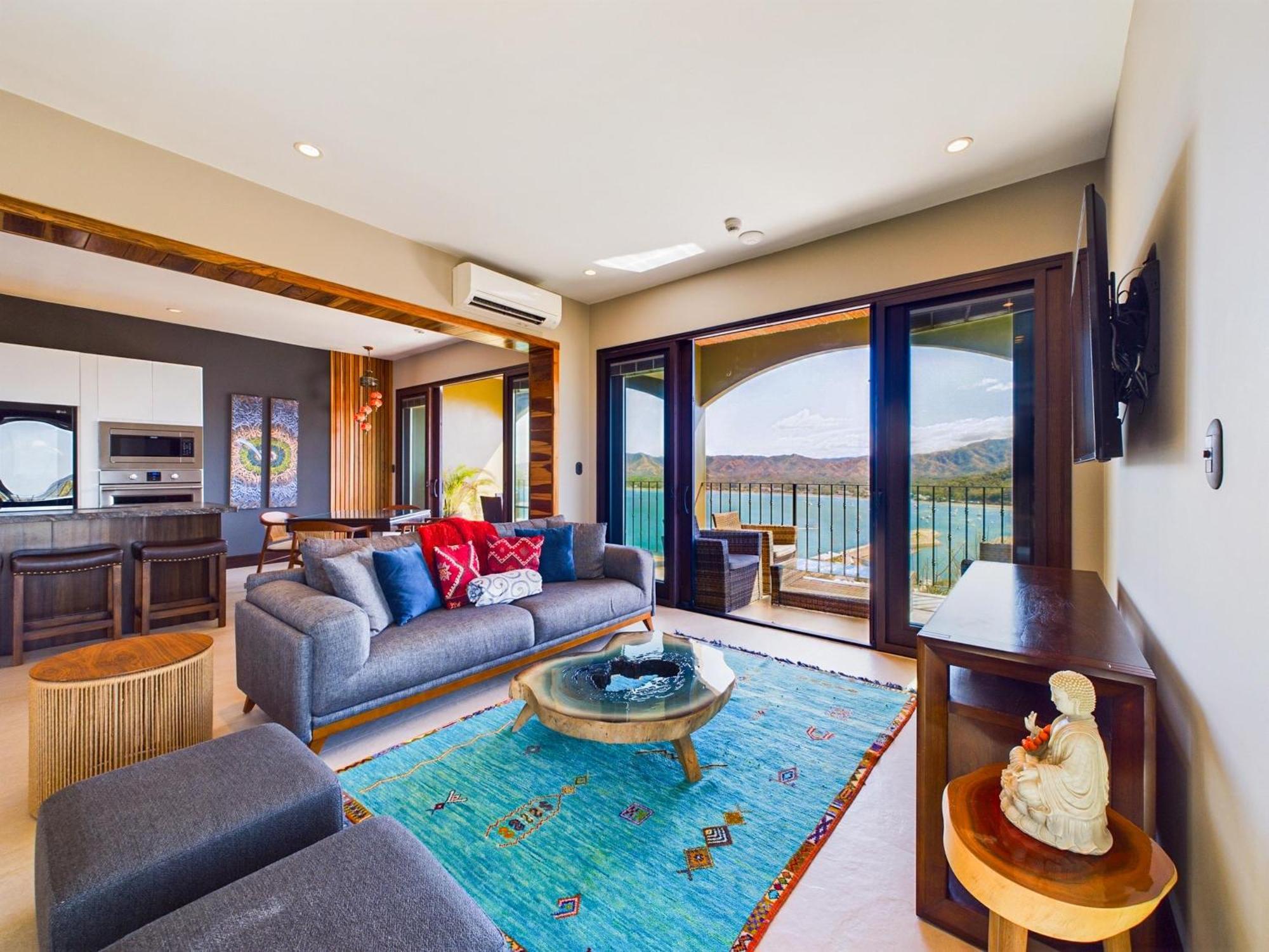 360 Splendor 102 - Breathtaking Ocean View *