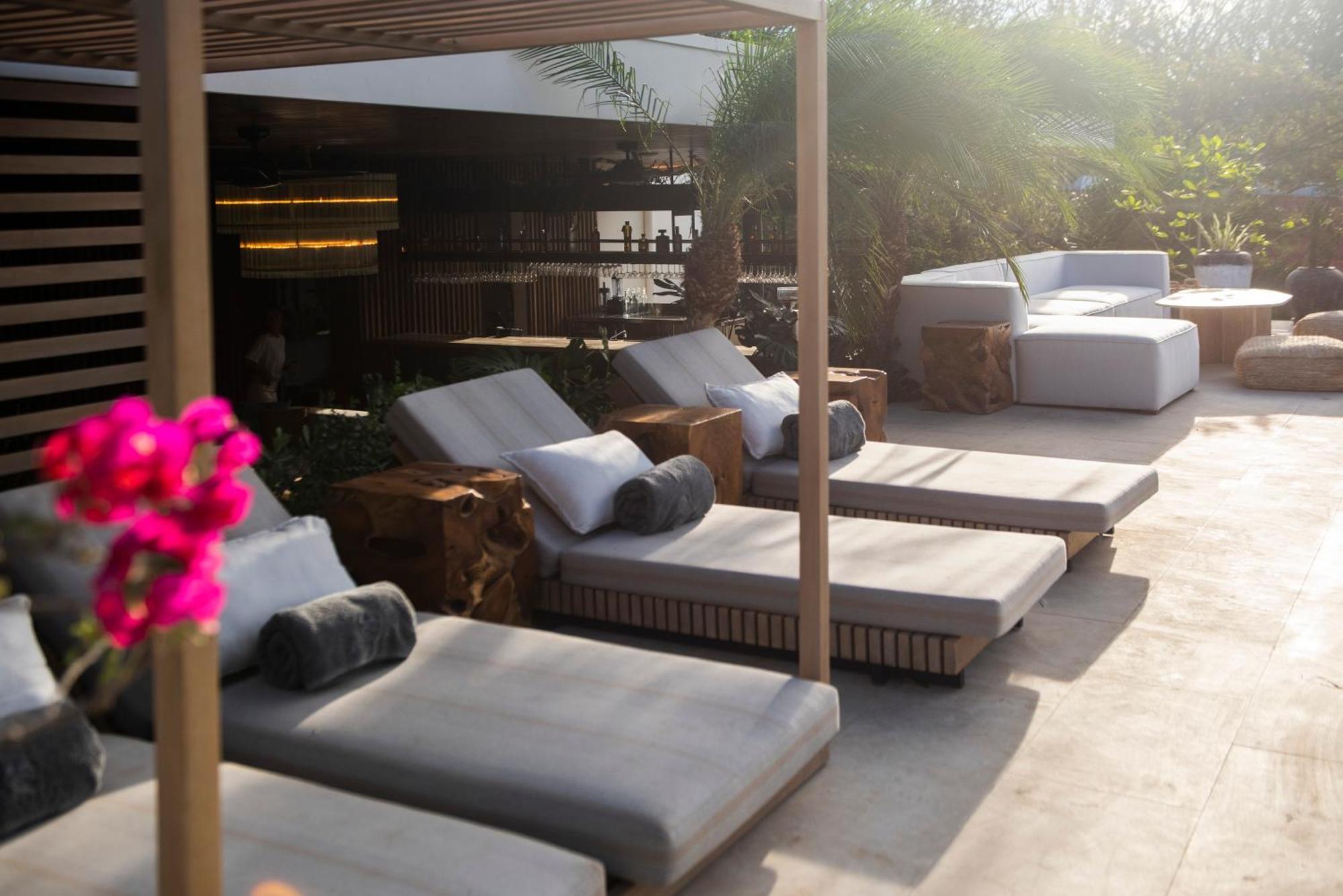 Silvestre & Residences Hotel