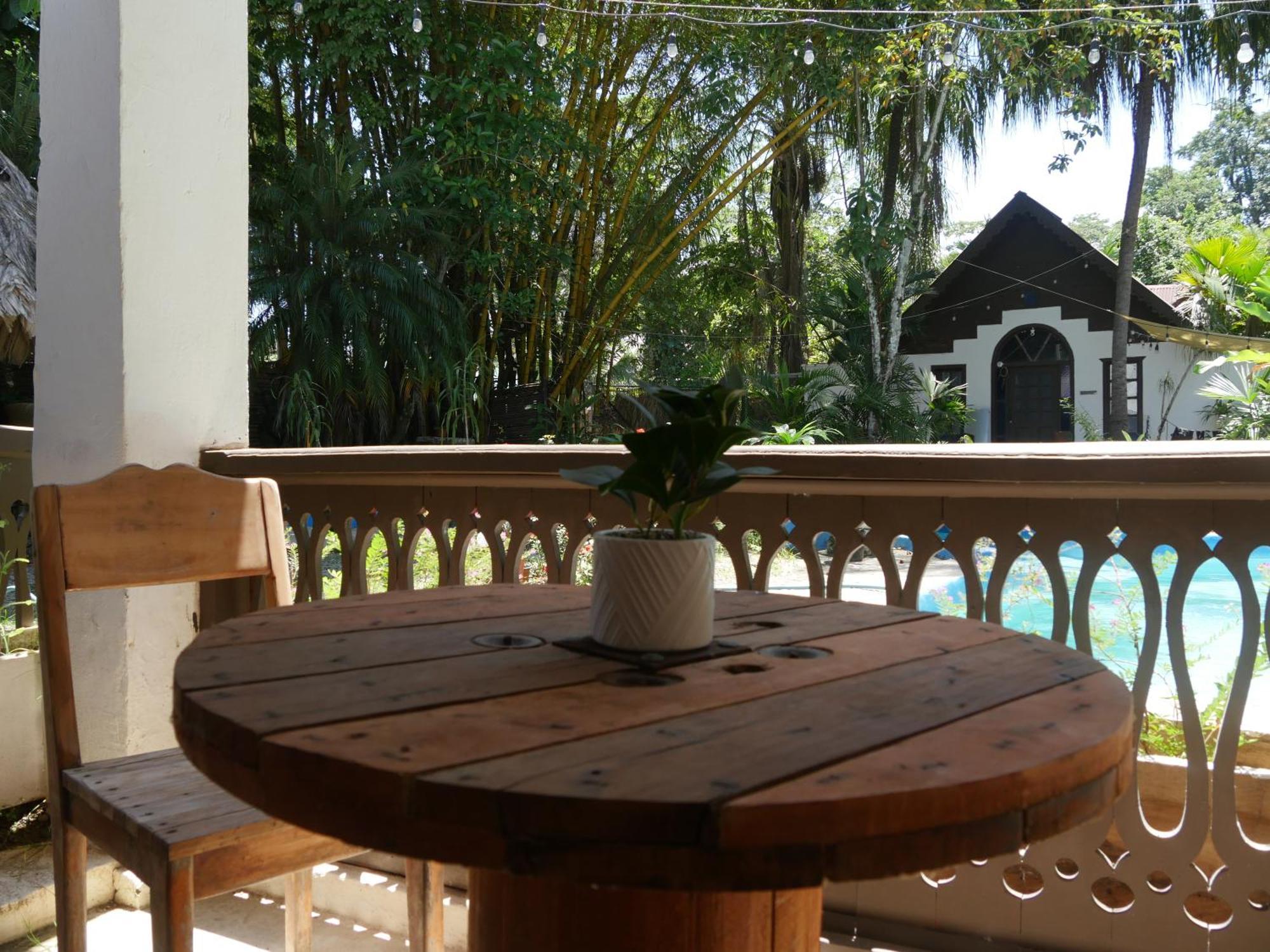 Mandacaru Puerto Viejo Hotel
