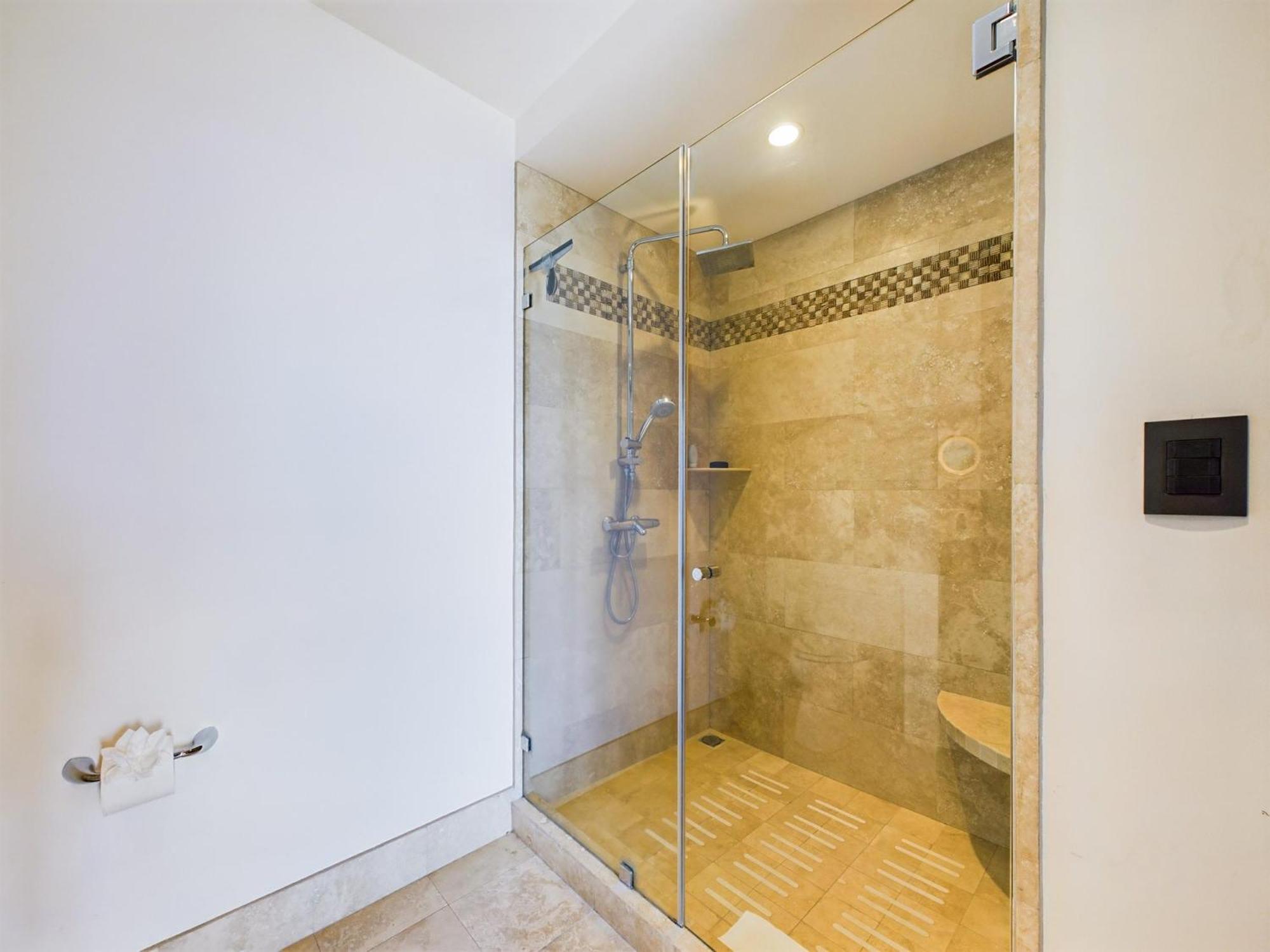 360 Splendor 102 - Breathtaking Ocean View Apartment