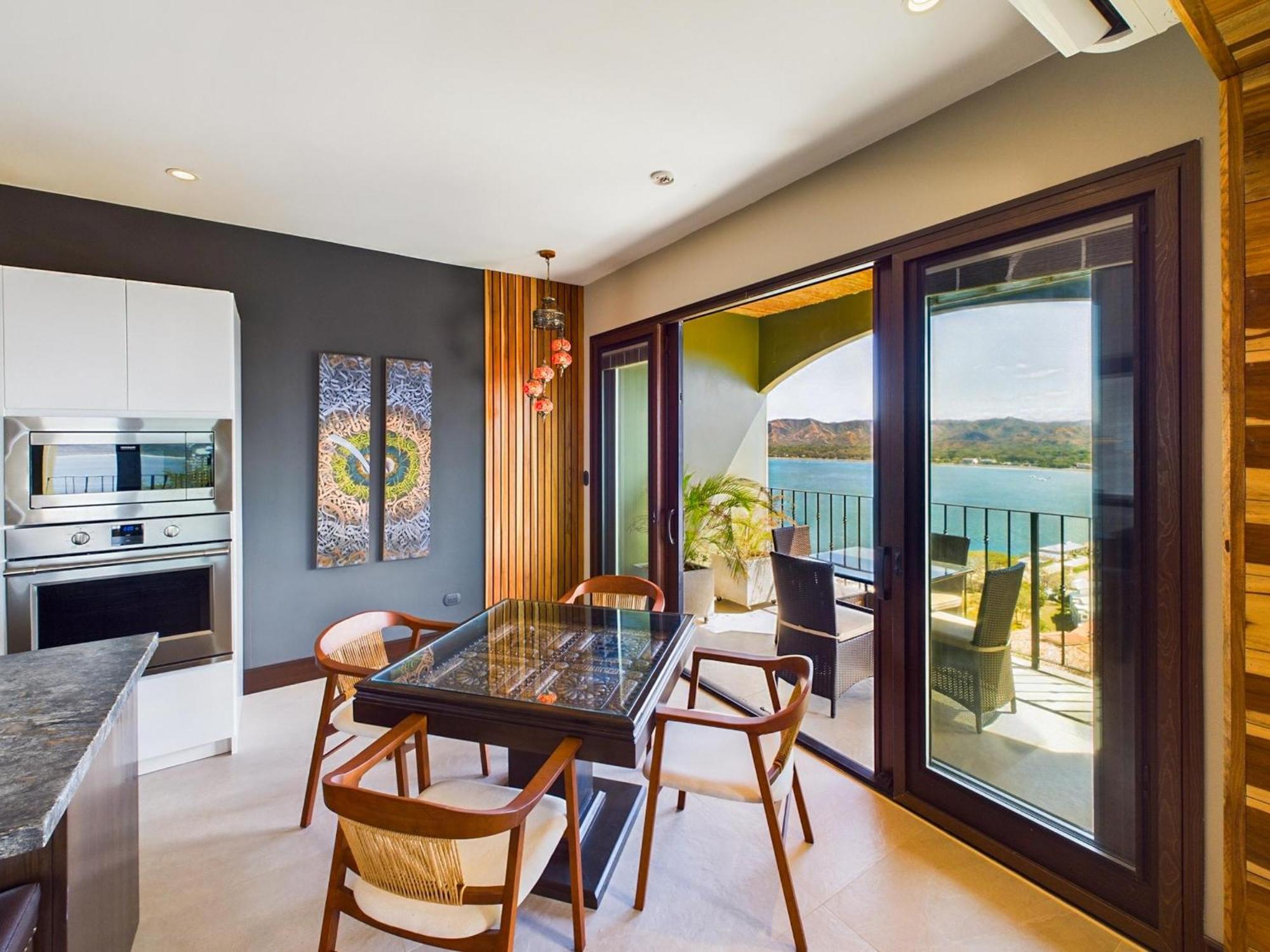 360 Splendor 102 - Breathtaking Ocean View * Playa Flamingo
