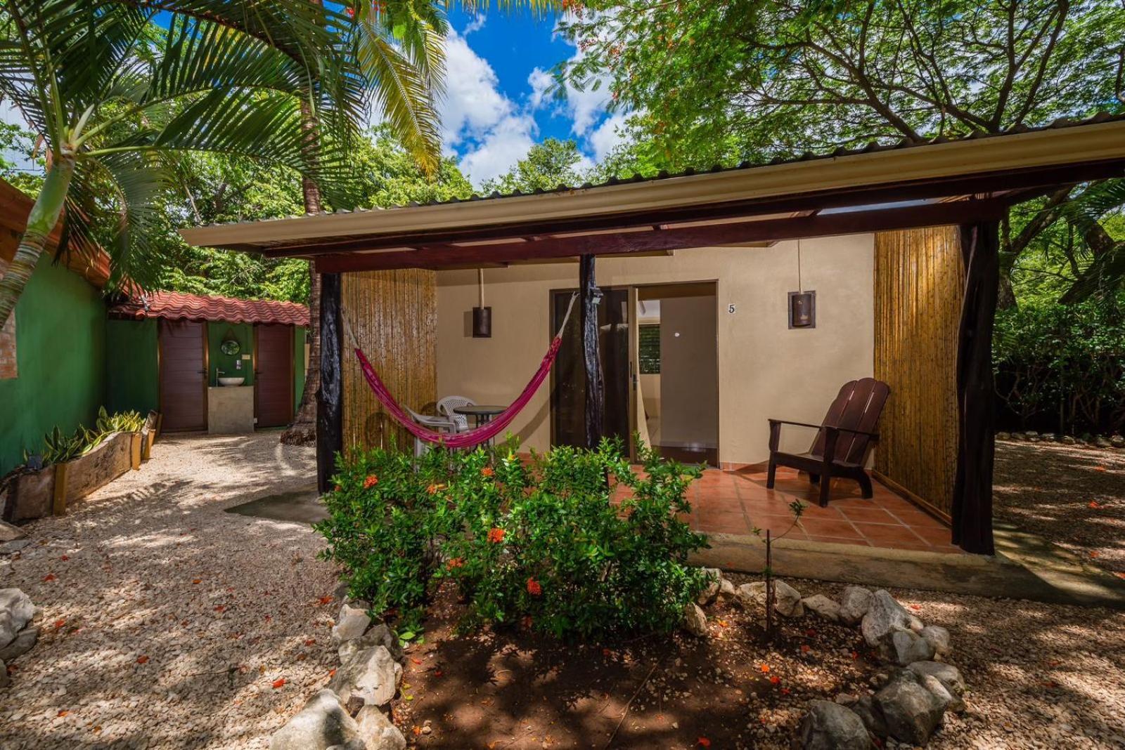 Casa Tropical Playa Grande Cuajiniquil