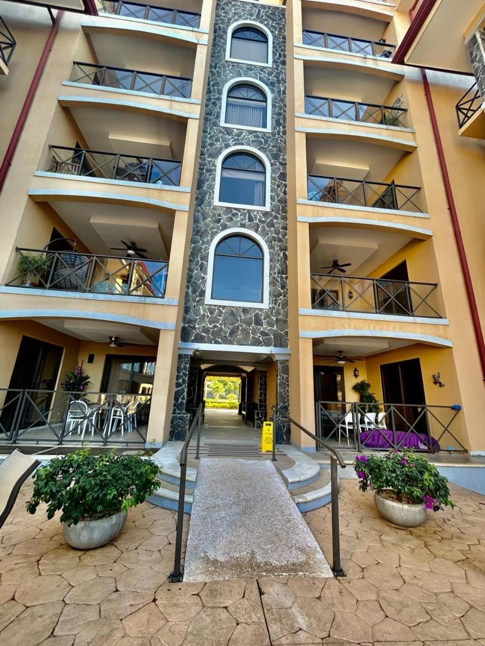 Apartment De Lujo 3 Gotas Jaco, Frente Al Mar Con Vista A La Playa