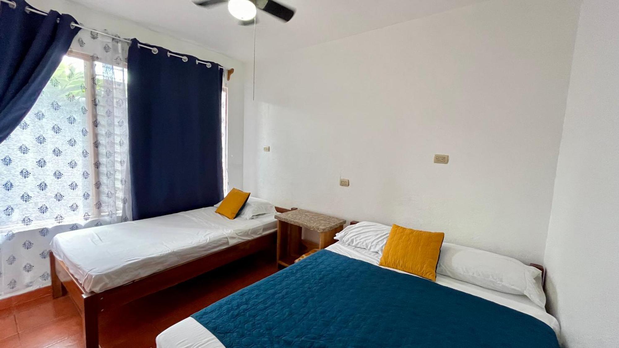 Capsule hotel Downtown, Private With Bathroom