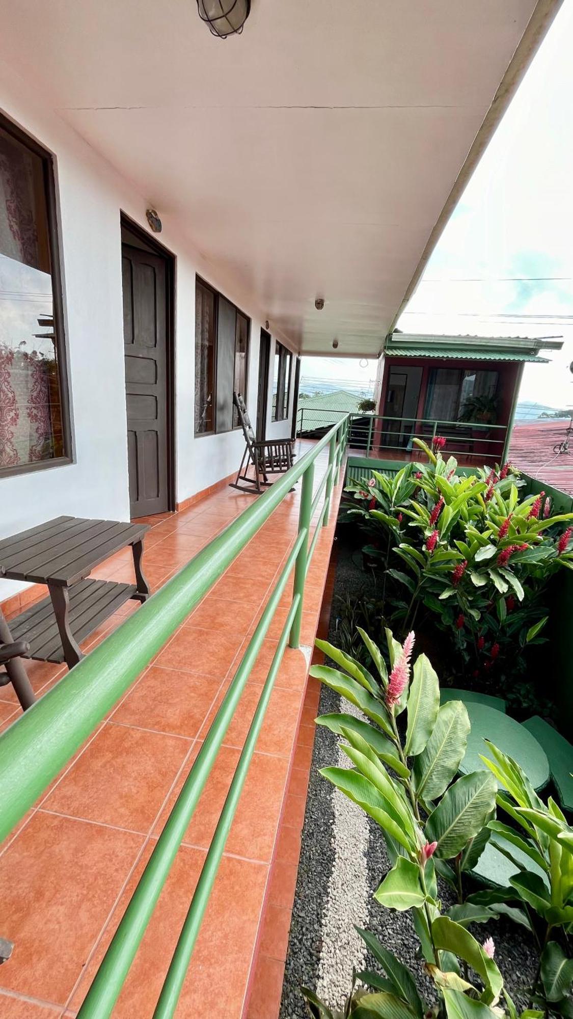 Downtown, Private With Bathroom *