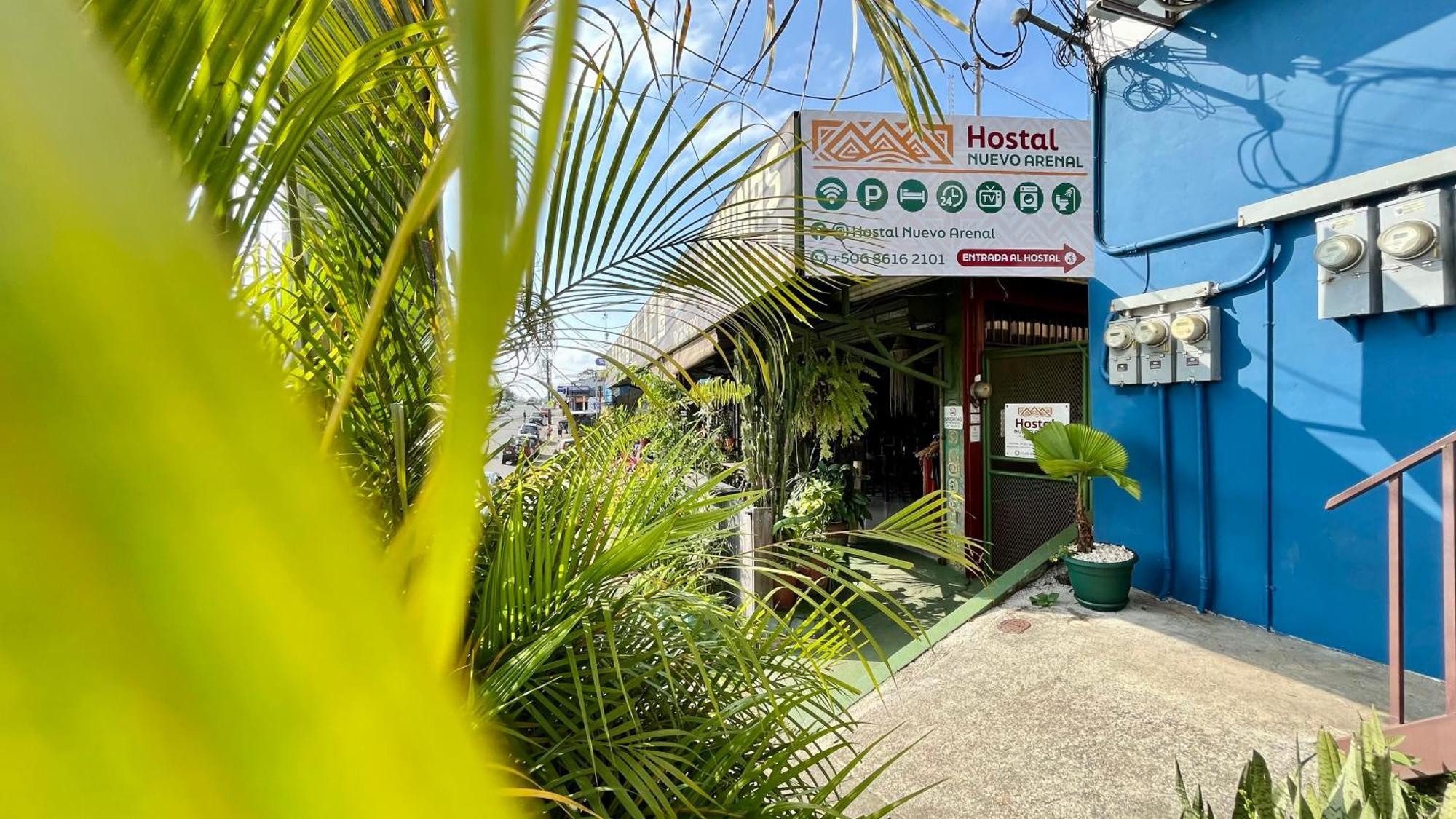 Capsule hotel Downtown, Private With Bathroom Nuevo Arenal