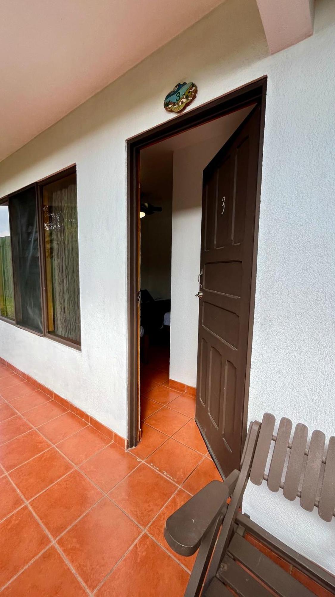 Downtown, Private With Bathroom Capsule hotel Nuevo Arenal
