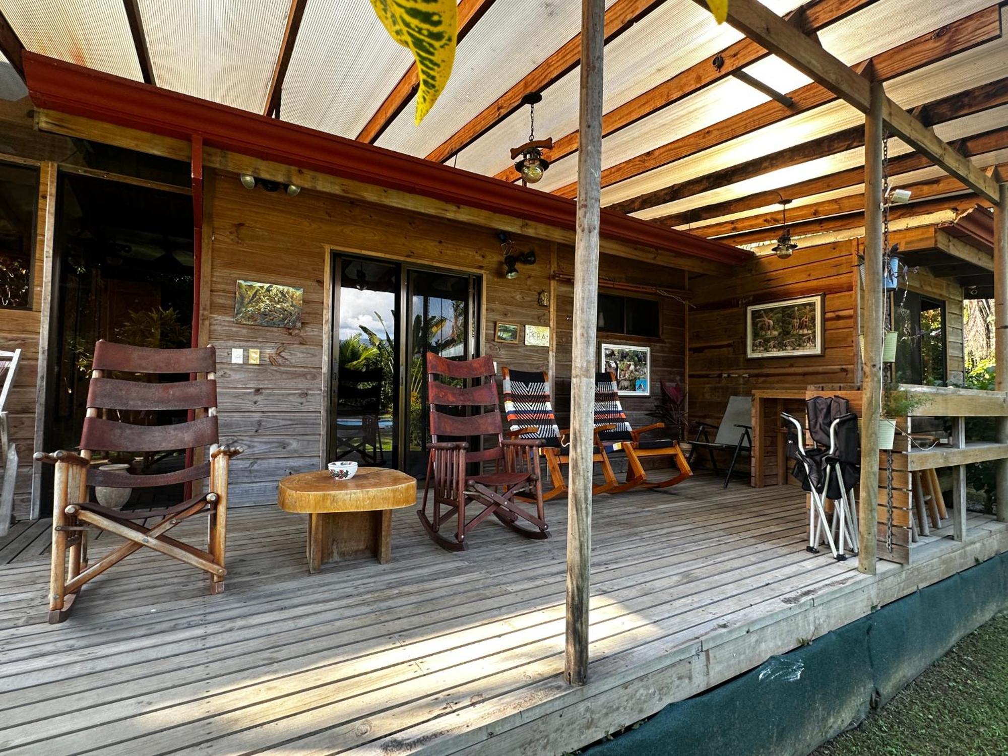 Oasis Retreat With And Holiday home *