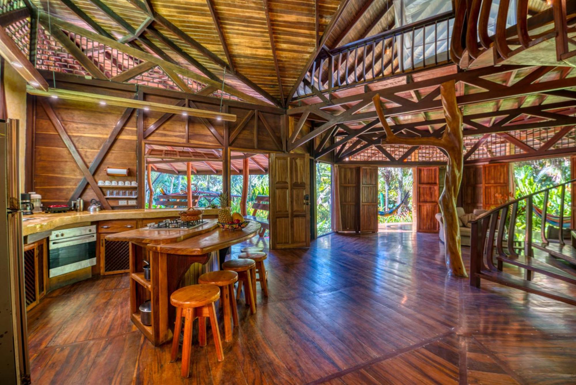 Lodge Tree House Beachfront Puerto Viejo de Talamanca