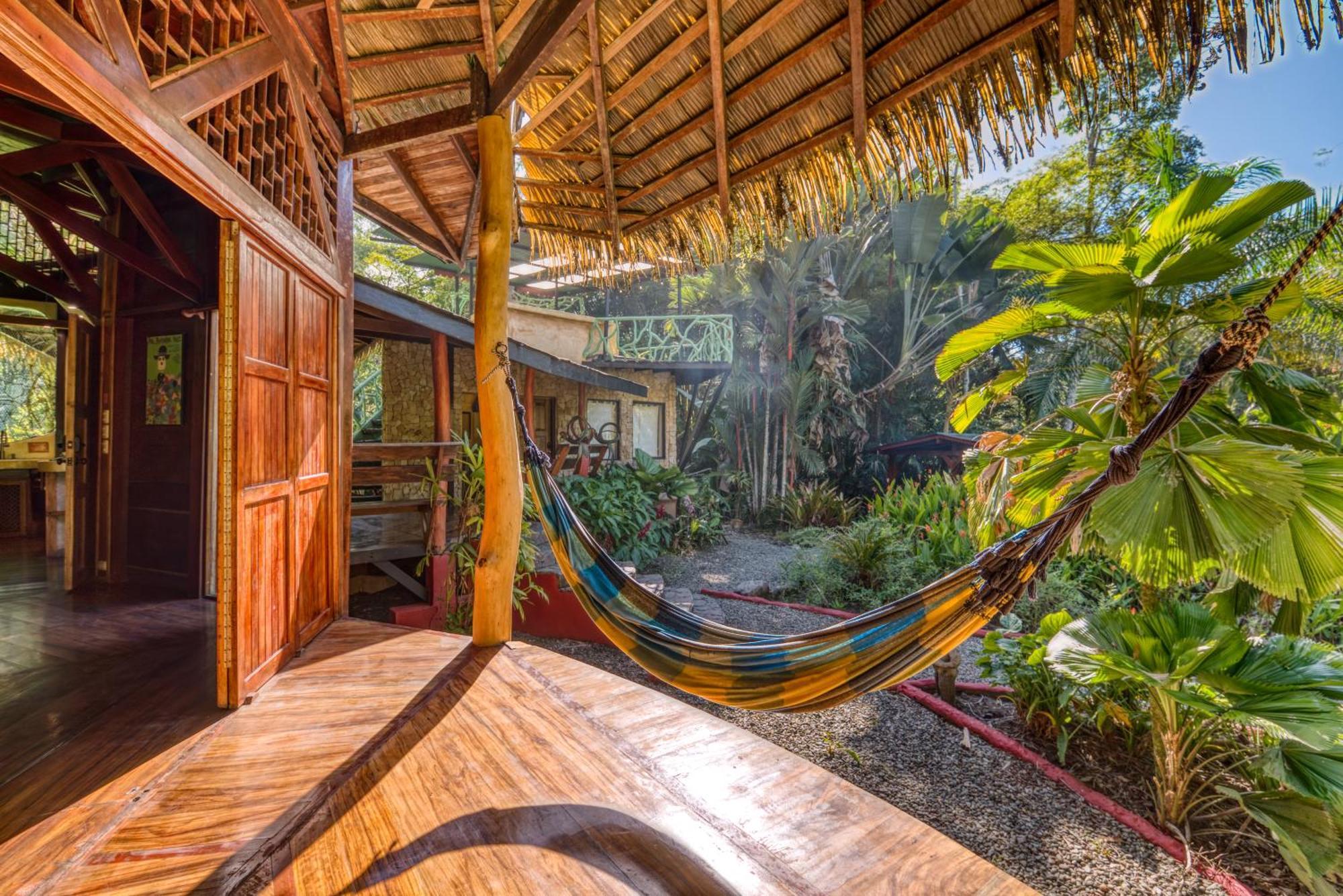 Tree House Beachfront * Puerto Viejo de Talamanca
