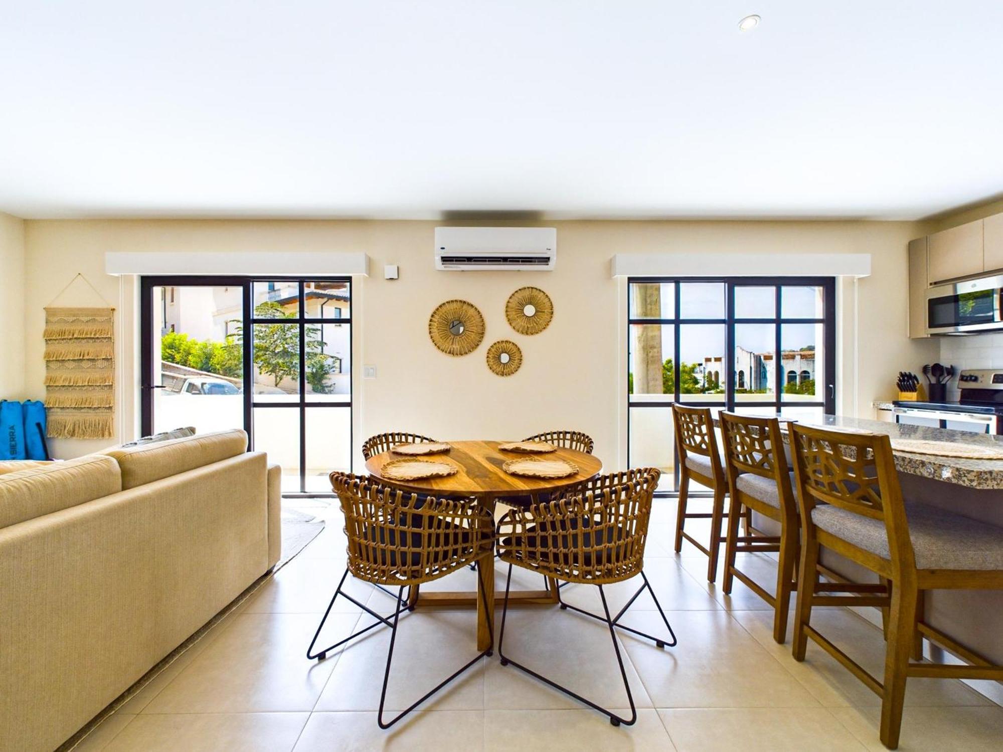 Apartment Seaside Escape At Catalinas *