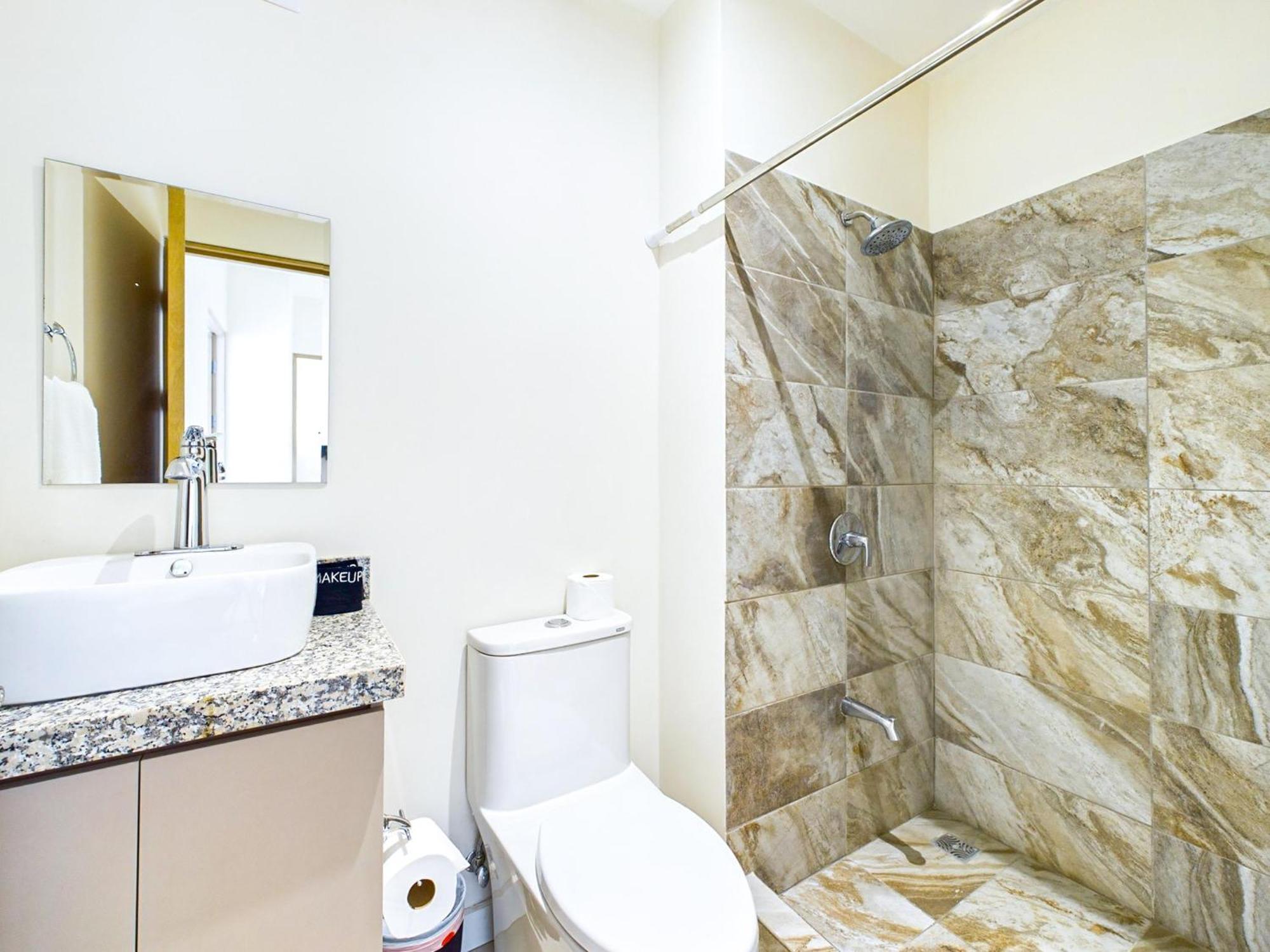 Apartment Seaside Escape At Catalinas