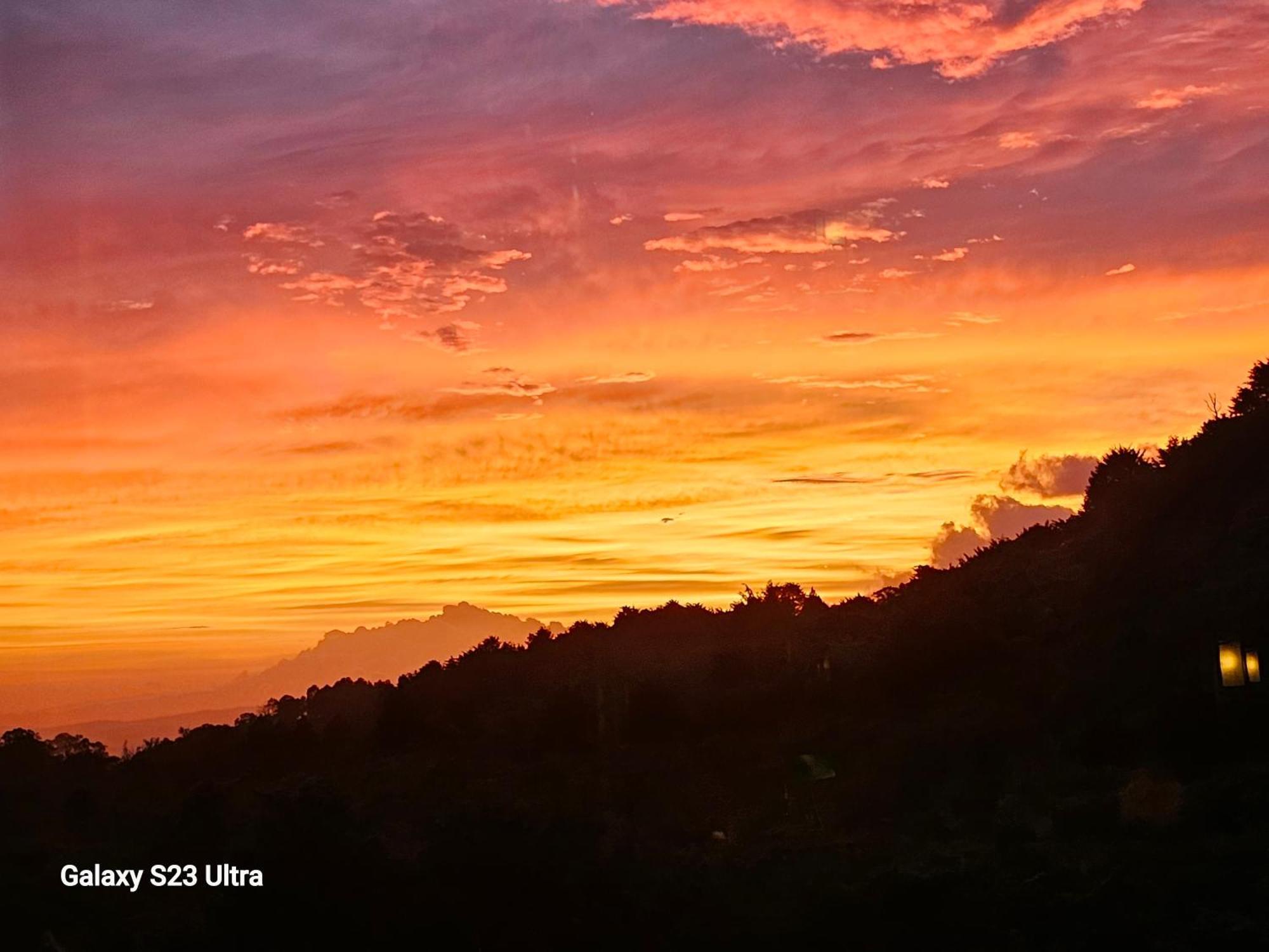 Finca Paraiso Mountain Retreat Near San Jose Airport Hotel 5*