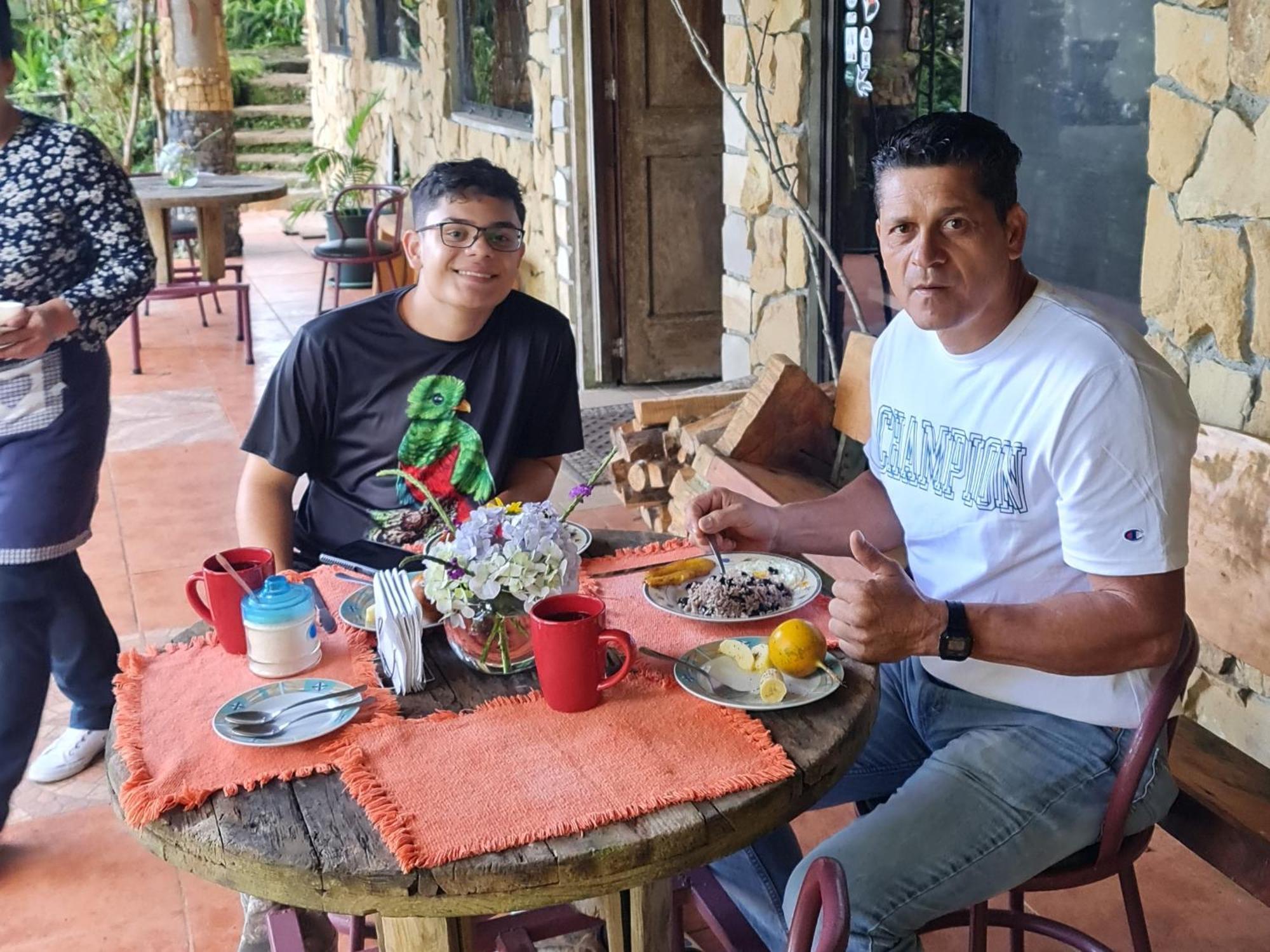 Bed & Breakfast Reserva Y Robles Mimosos