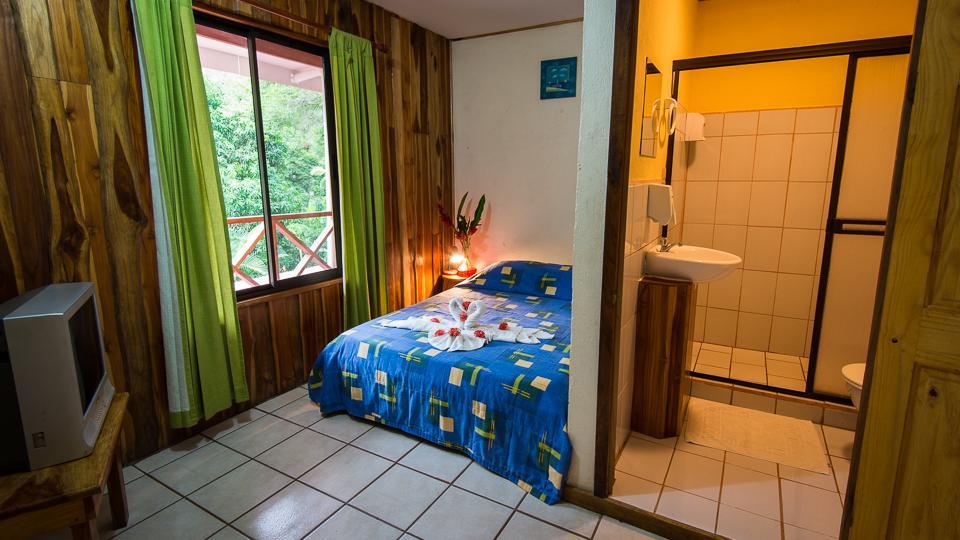 H&b Restaurant Lodge Tambor (Puntarenas)