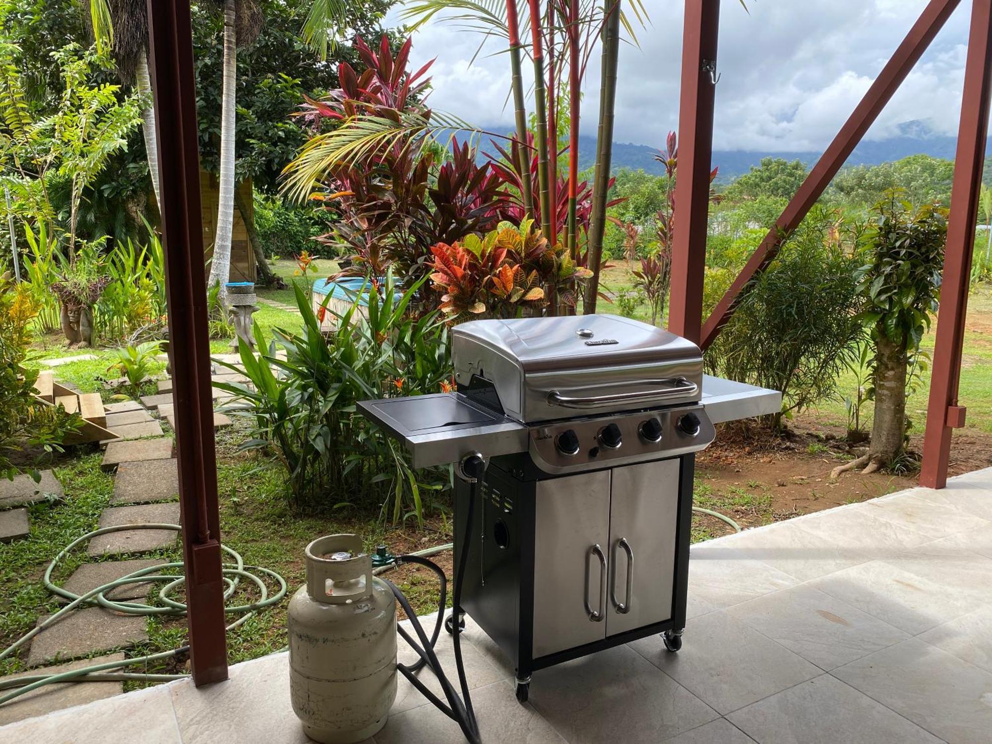 Oasis Retreat With And Holiday home