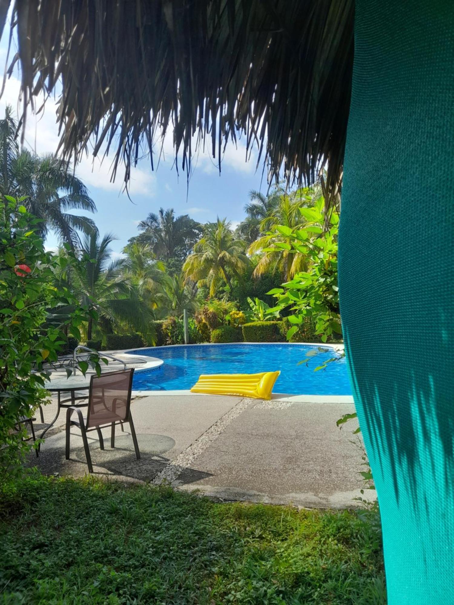 Hotel Mal Pais Surf Camp 2*