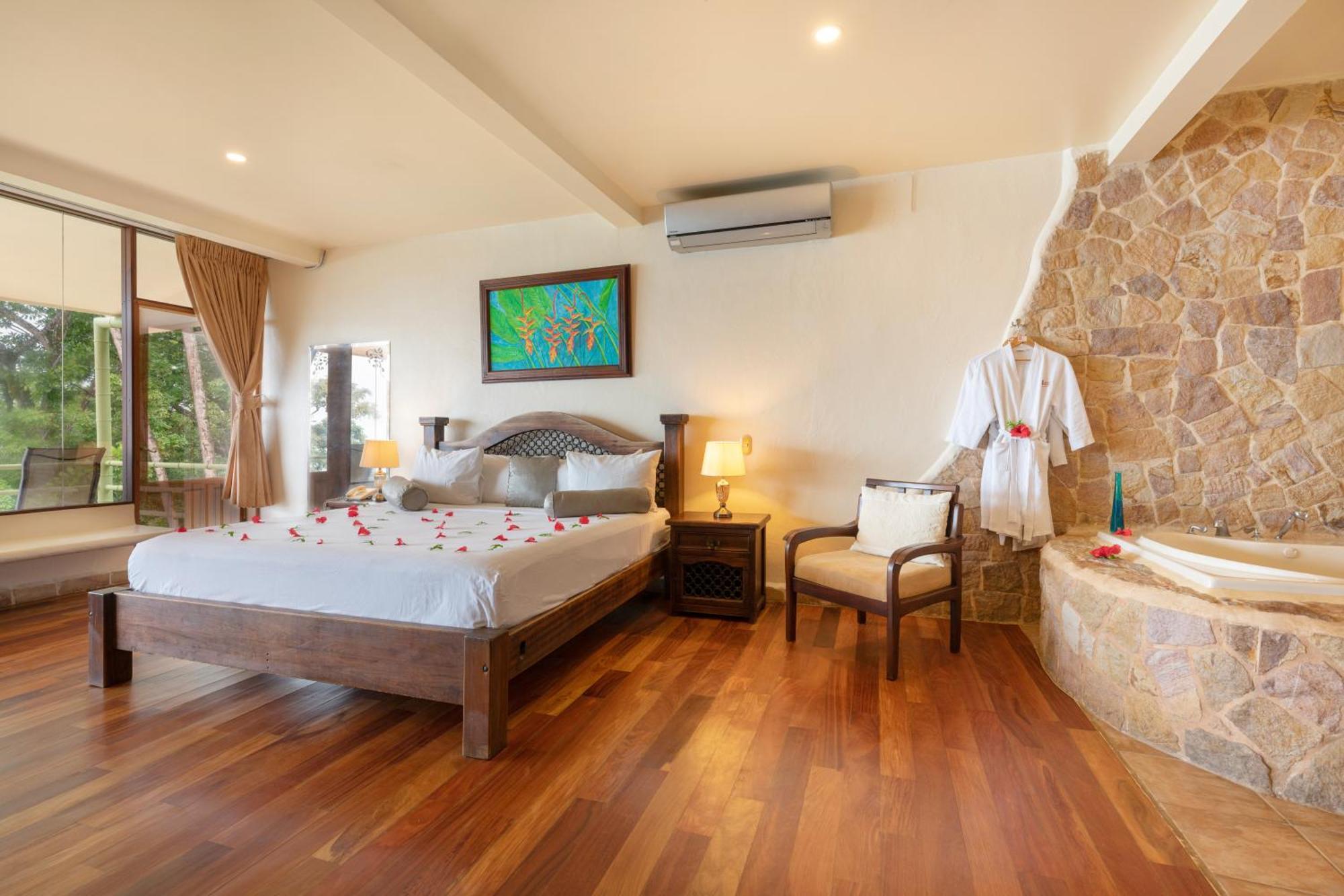 Issimo (adults Only) 4* Manuel Antonio
