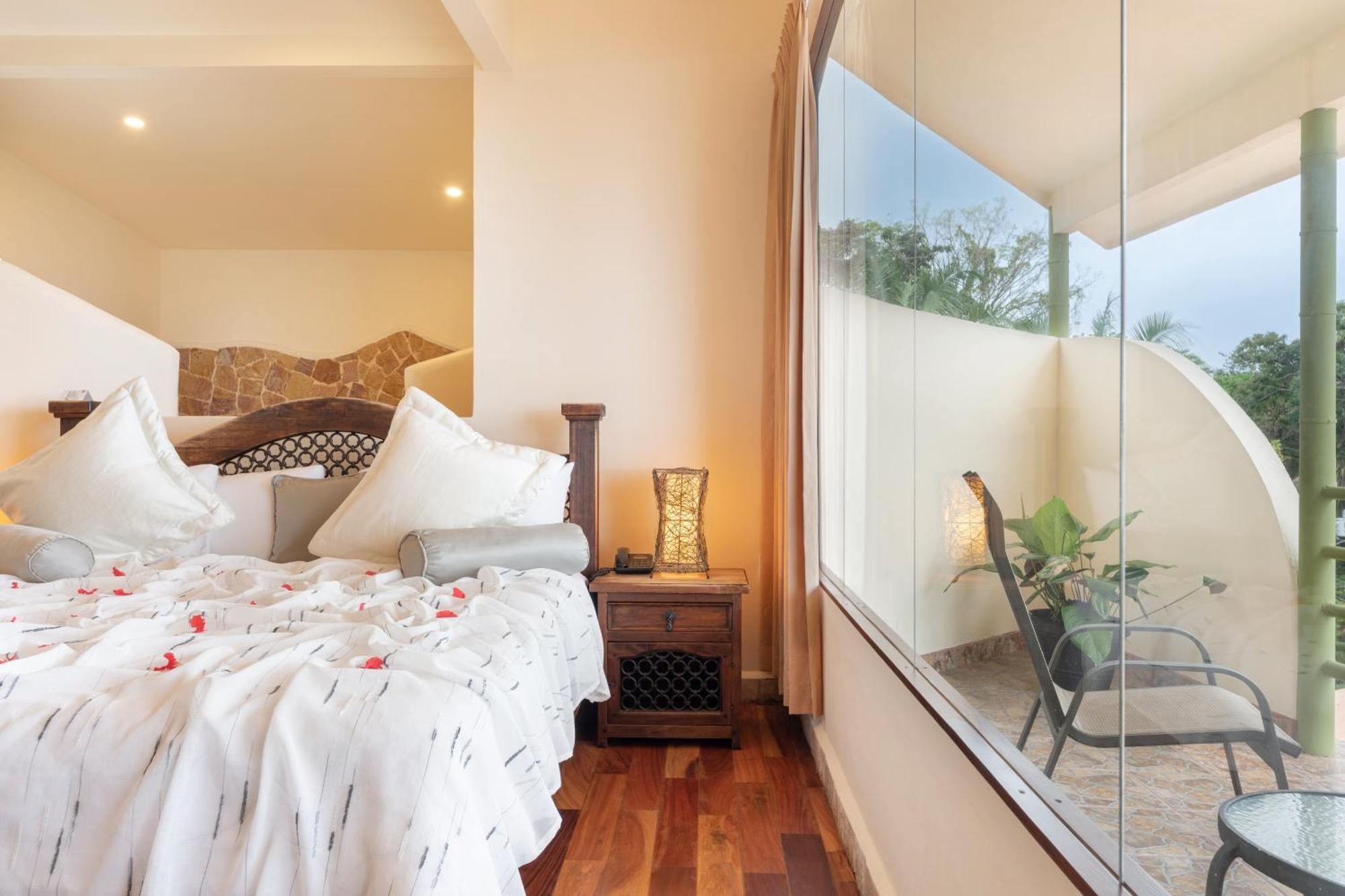 Hotel Issimo (adults Only)