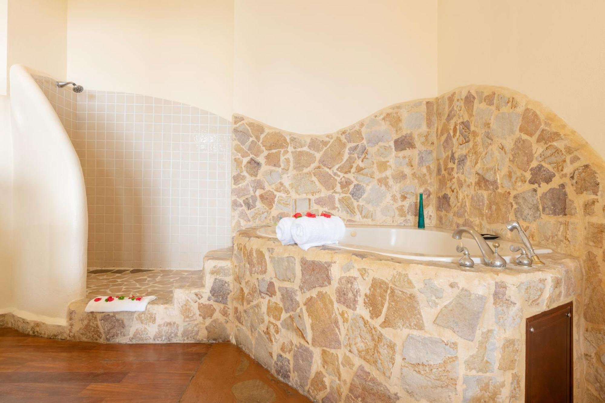 Issimo (adults Only) Hotel
