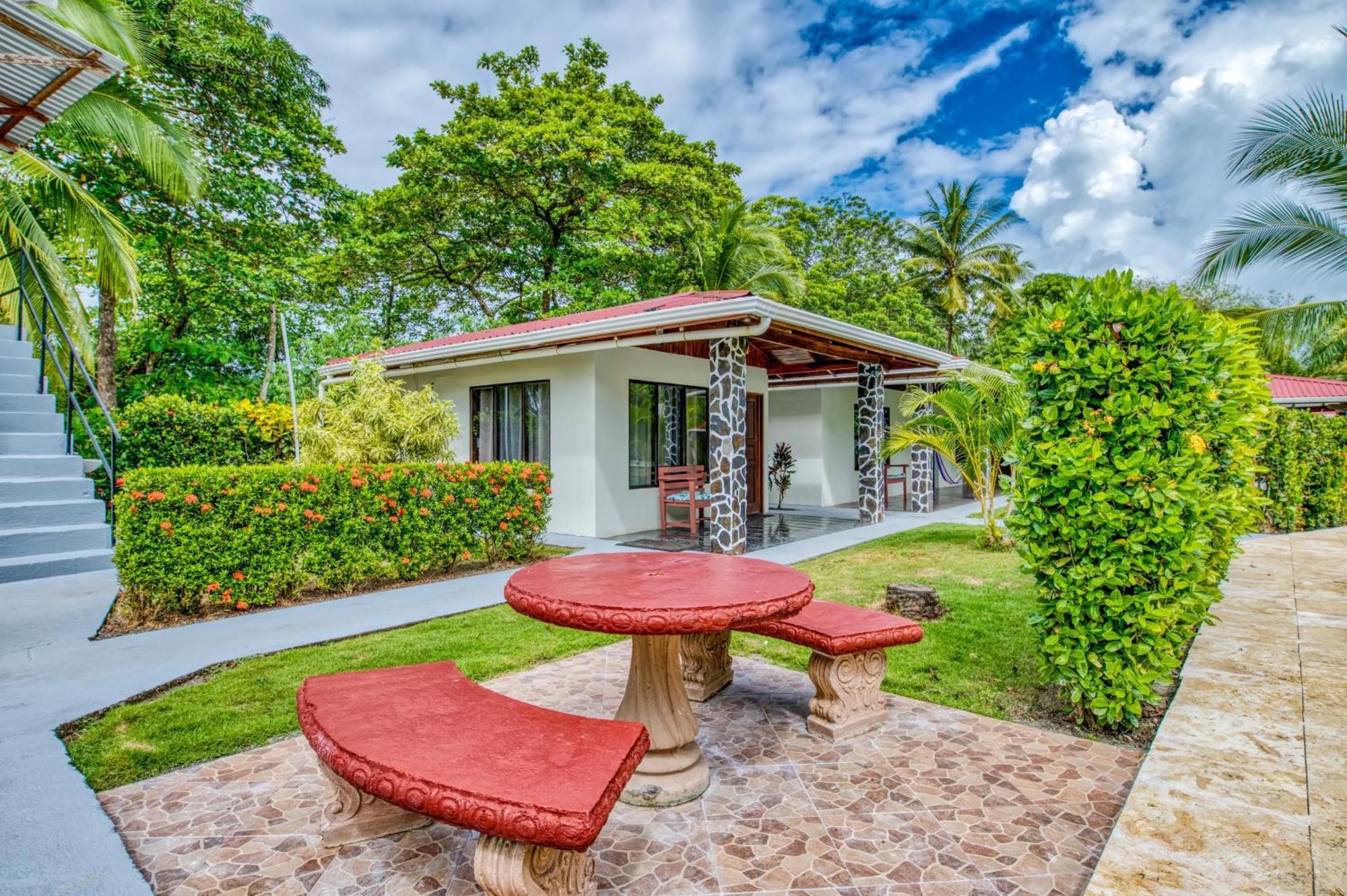 Tranquilidad Resort 2* Parrita