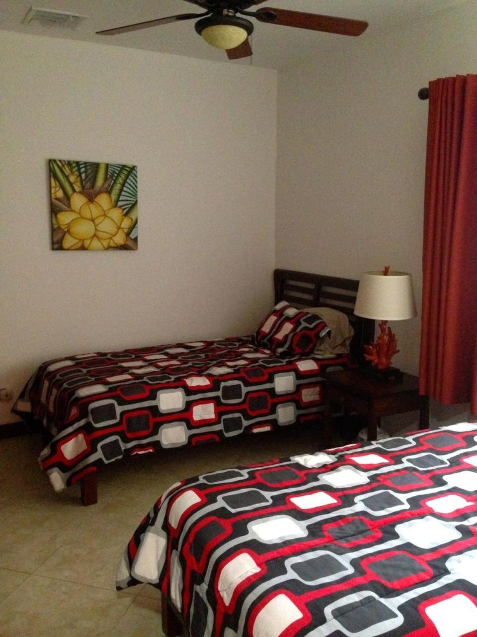 3 Bedroom With Ocean View - Tres Regalos 201n Jaco