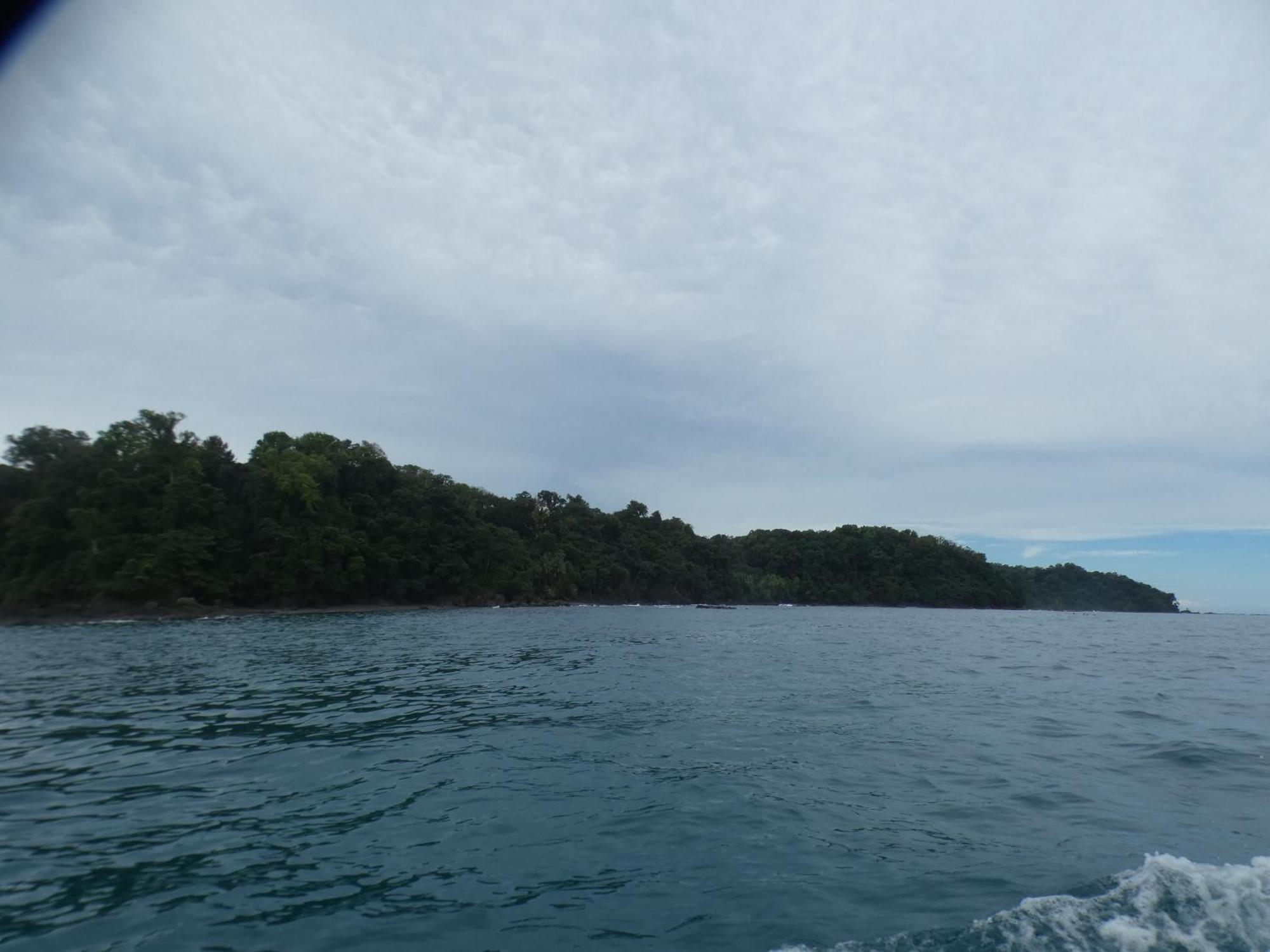 Cabinas Vista Isla Del Cano Corcovado Drake Bay