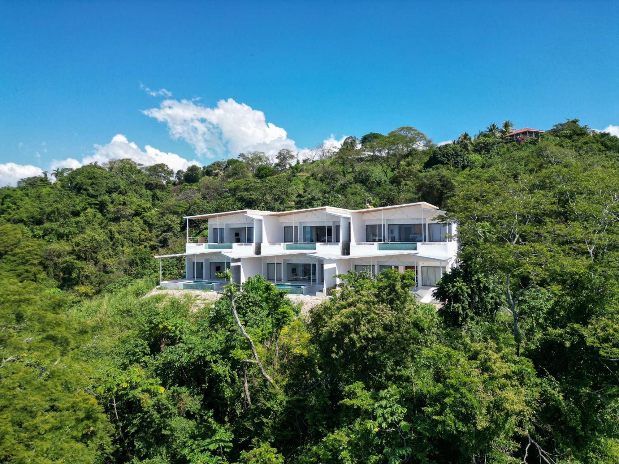 Aparthotel Les Roches - Paradise Retreat *