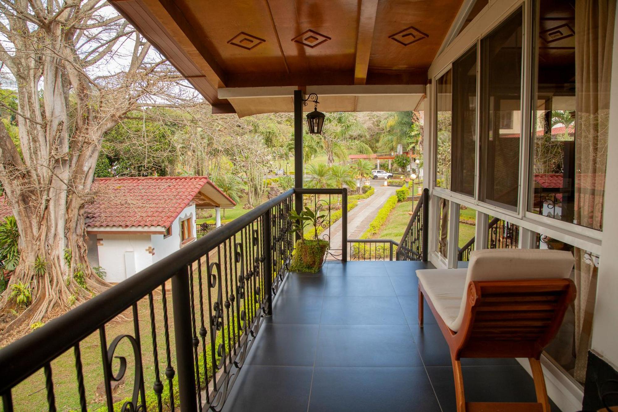 Hotel Martino Spa And Resort Hotel