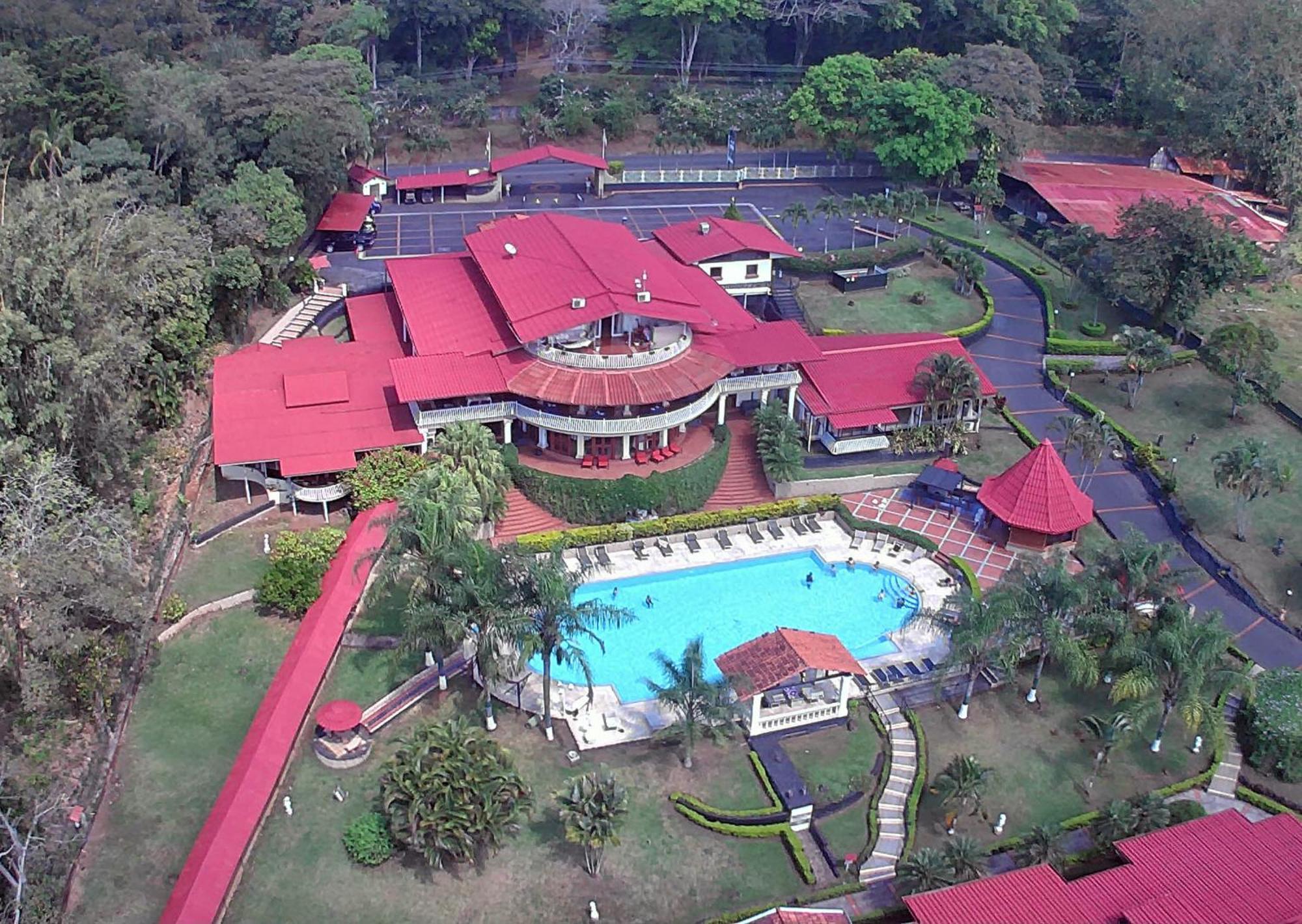 Hotel Martino Spa And Resort Hotel
