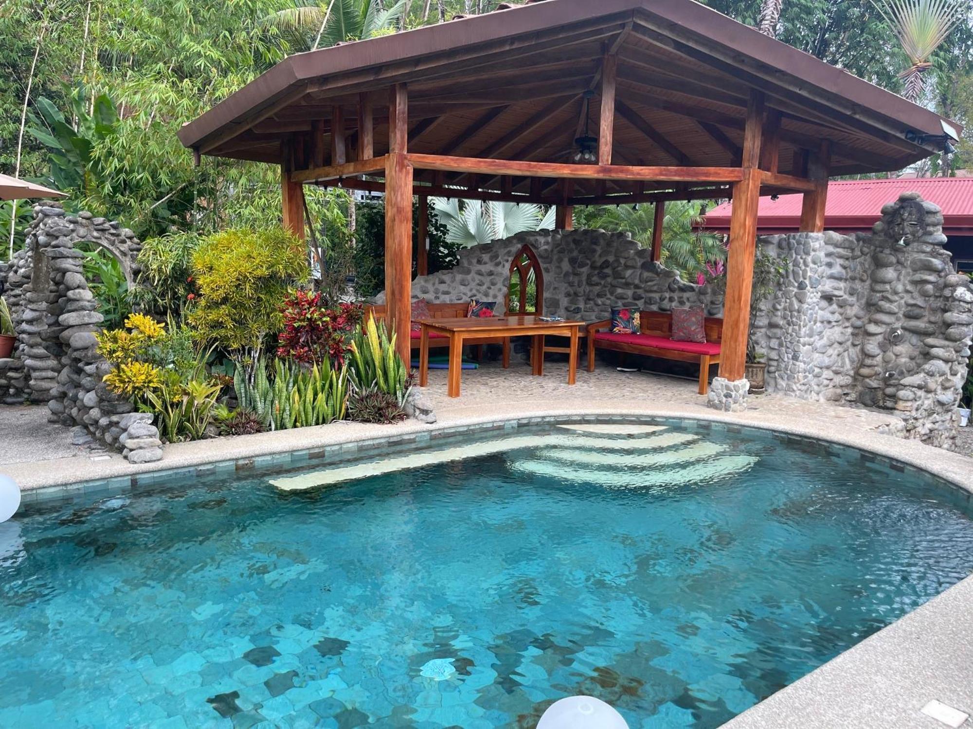 Tortuga Premium Riverfront Jungle With Jacuzzi And Pool